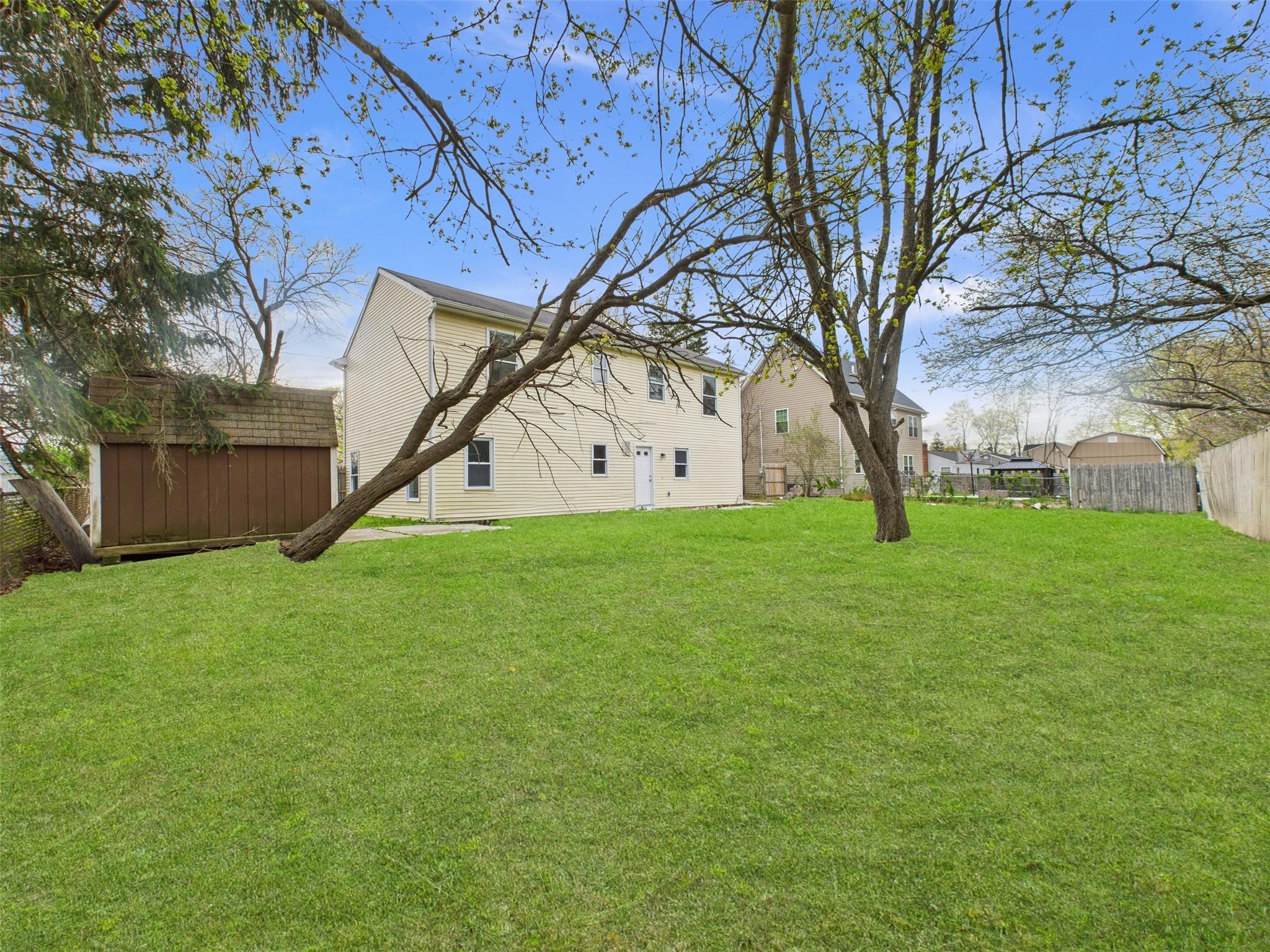 Single Family Bourdois  Suffolk County, NY 11713, MLS-854815-7