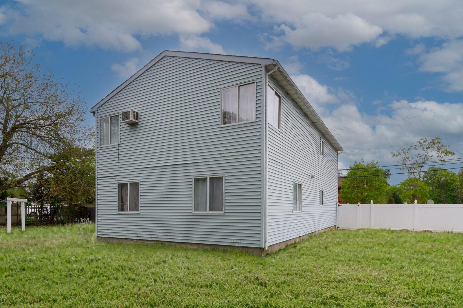 Single Family Terry  Suffolk County, NY 11741, MLS-854817-15