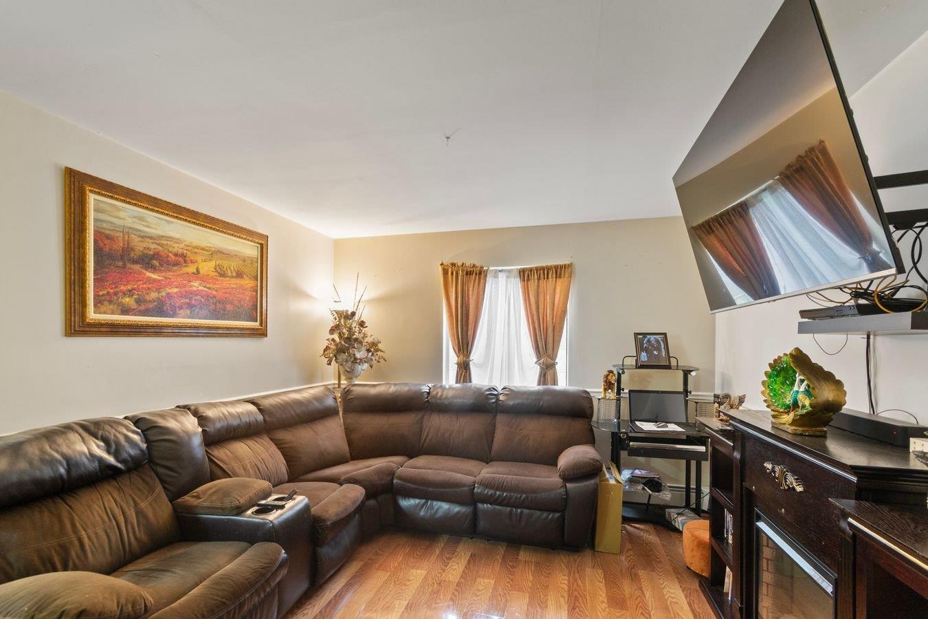 Single Family Terry  Suffolk County, NY 11741, MLS-854817-8
