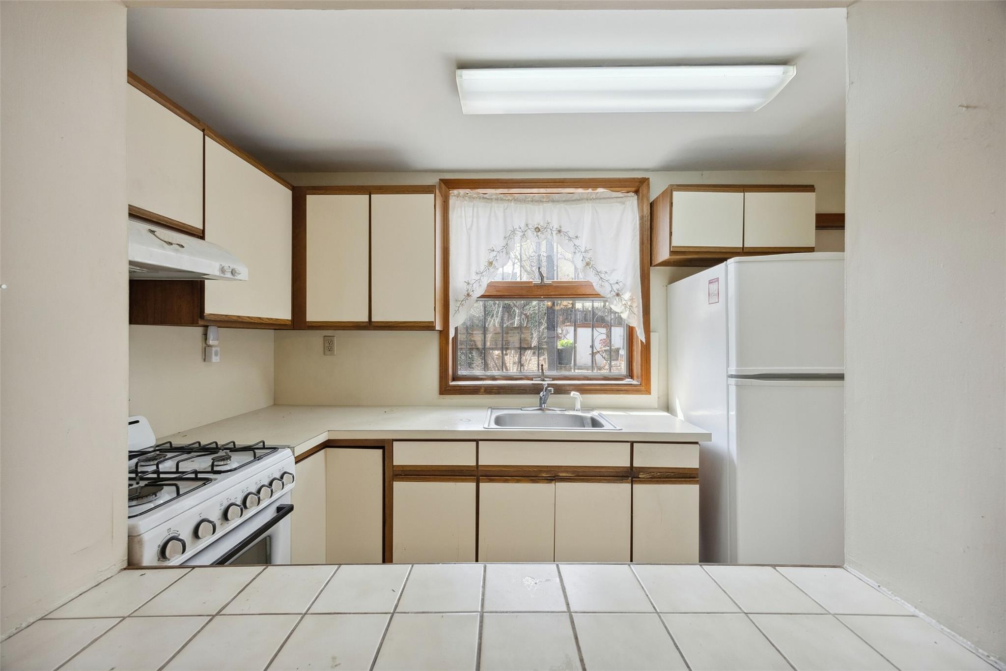 Single Family Carroll  Brooklyn, NY 11231, MLS-854822-16