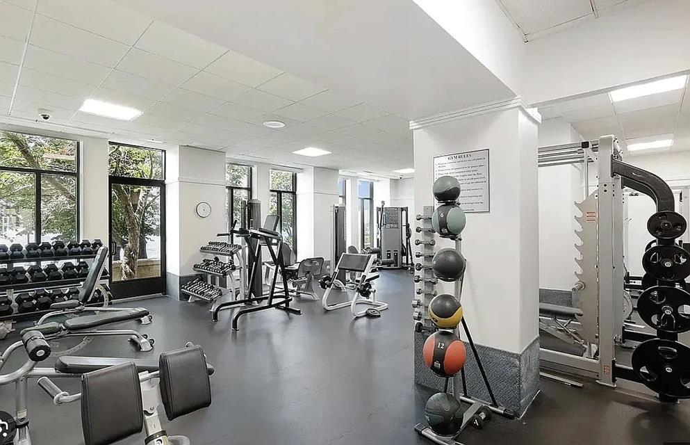 Condo Rector  Manhattan, NY 10280, MLS-854830-17