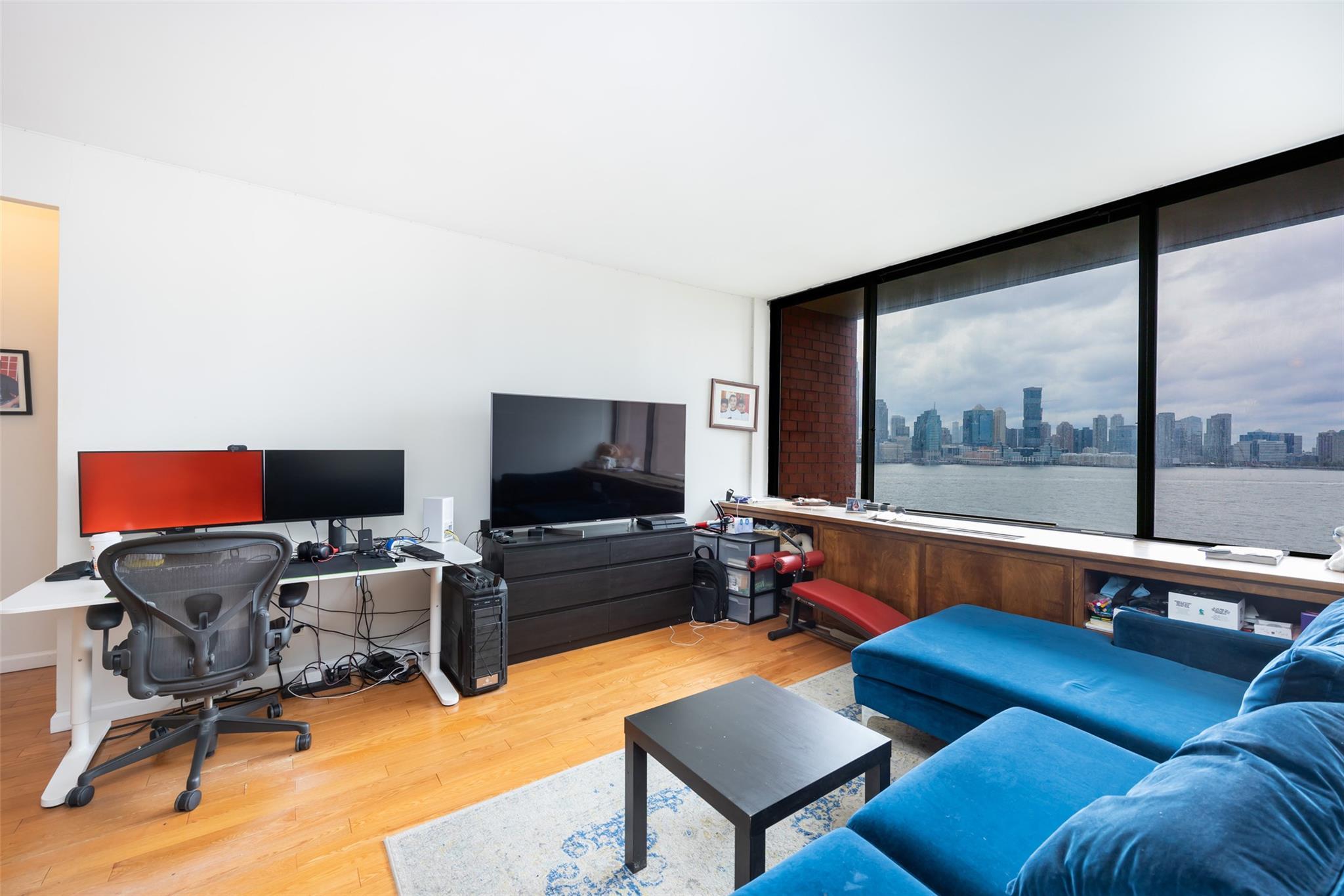 Condo Rector  Manhattan, NY 10280, MLS-854830-4