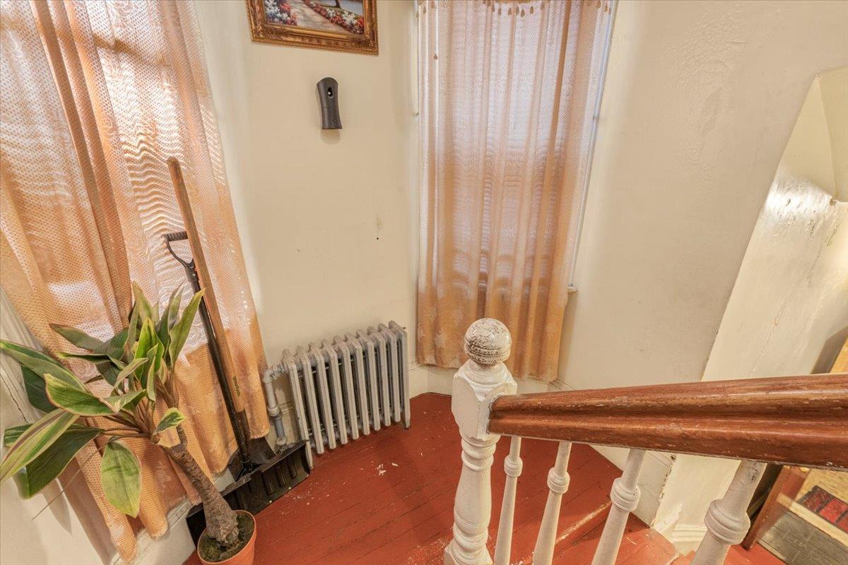 Single Family 231st  Bronx, NY 10466, MLS-854840-15