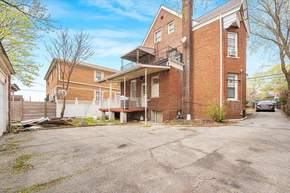 Single Family 231st  Bronx, NY 10466, MLS-854840-5