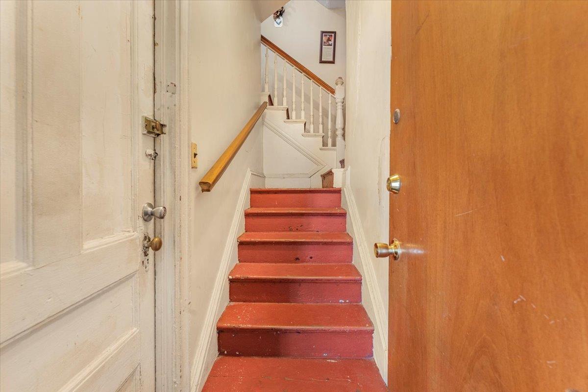 Single Family 231st  Bronx, NY 10466, MLS-854840-8