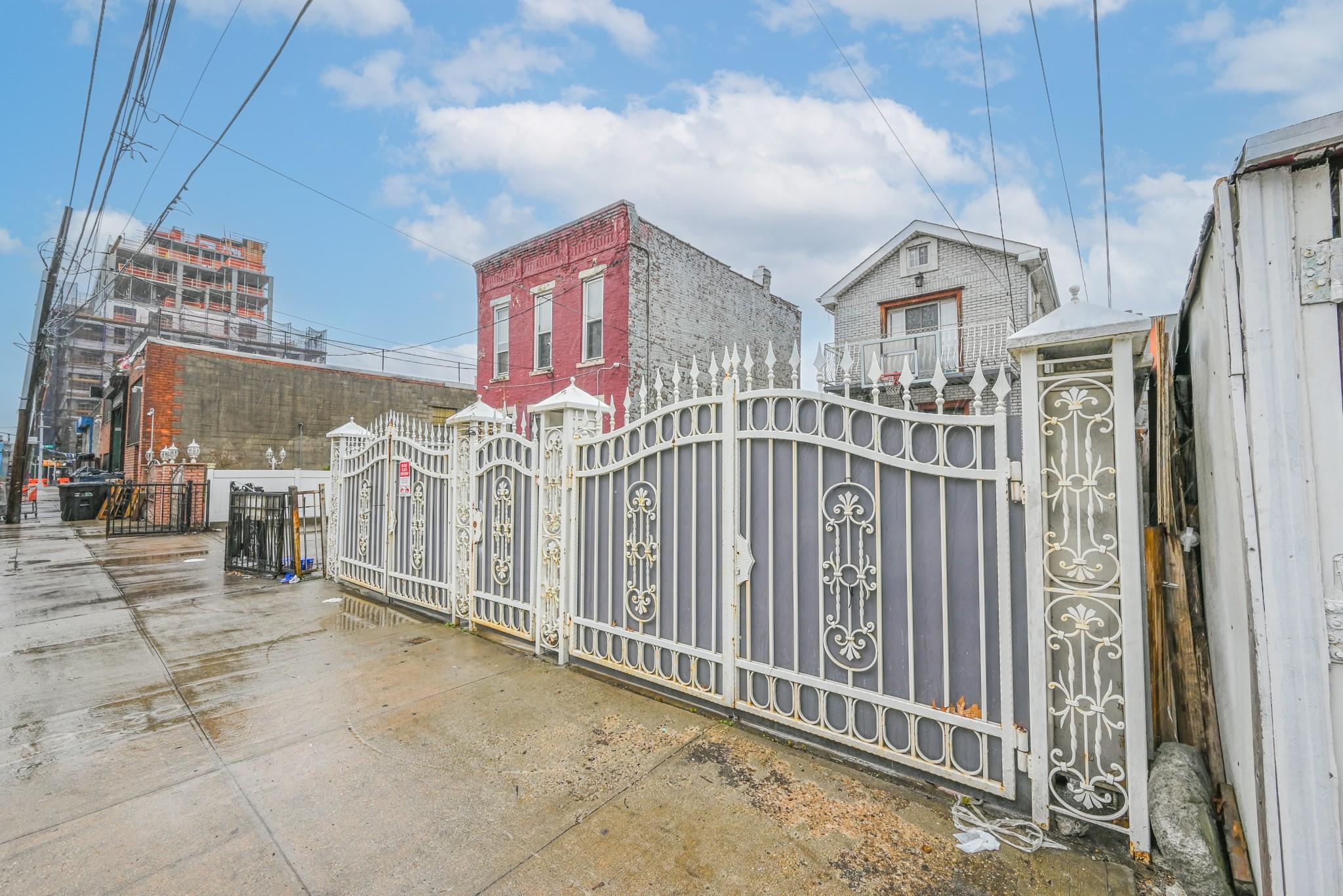 Single Family 12th  Queens, NY 11106, MLS-854847-2