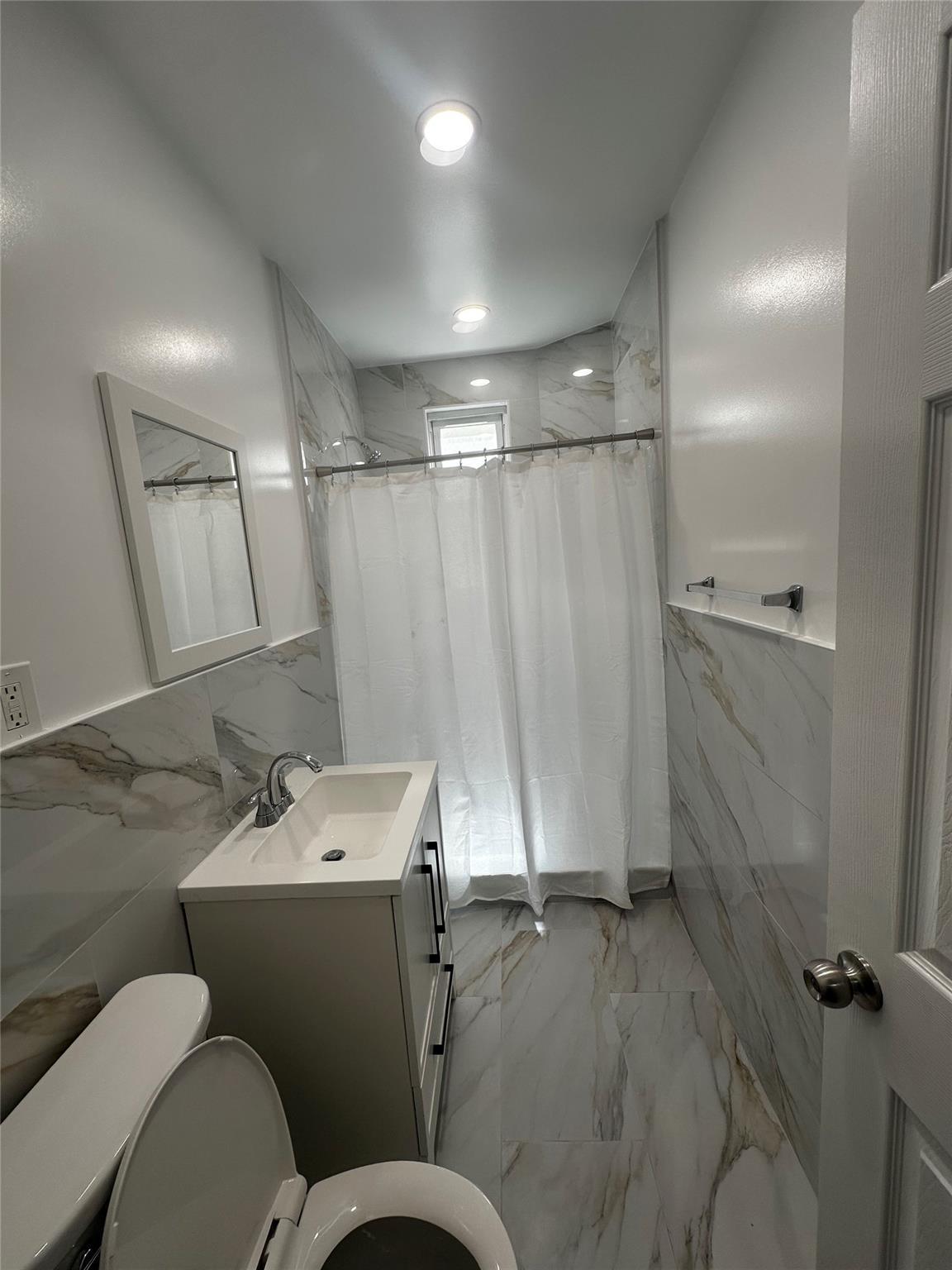 Apartment 96th  Queens, NY 11369, MLS-854852-3
