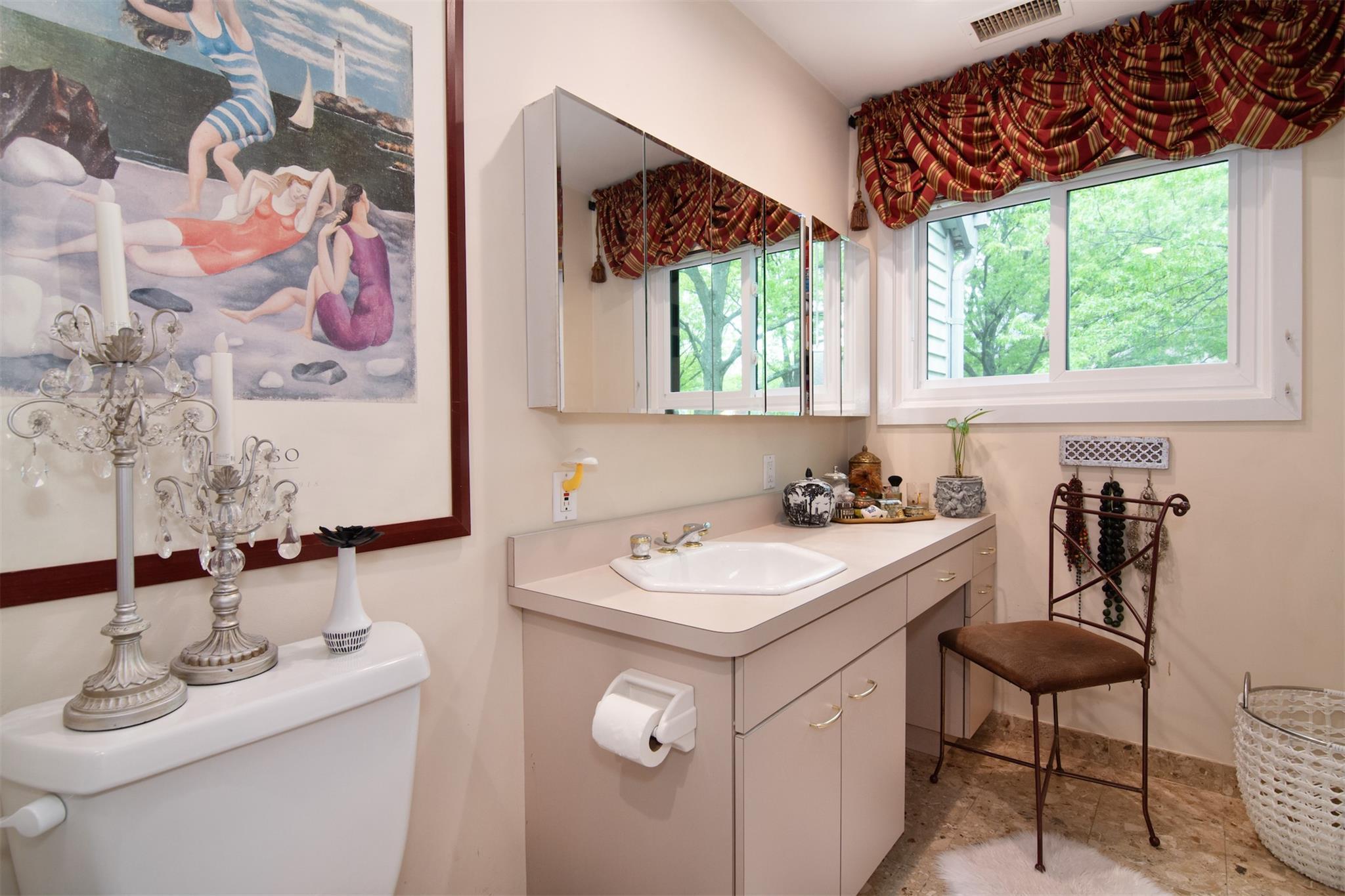 Single Family Hunters Run  Westchester County, NY 10522, MLS-854853-25