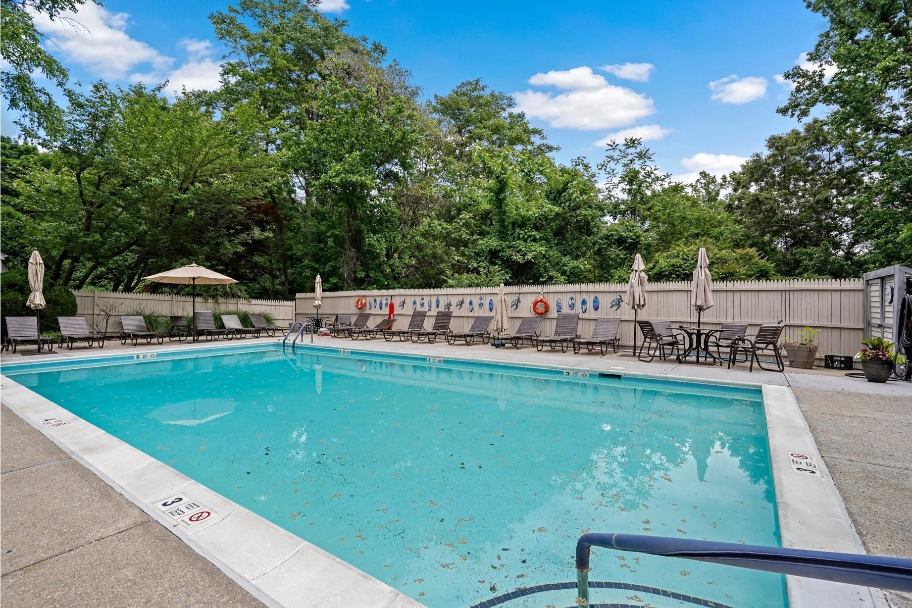Single Family Hunters Run  Westchester County, NY 10522, MLS-854853-31