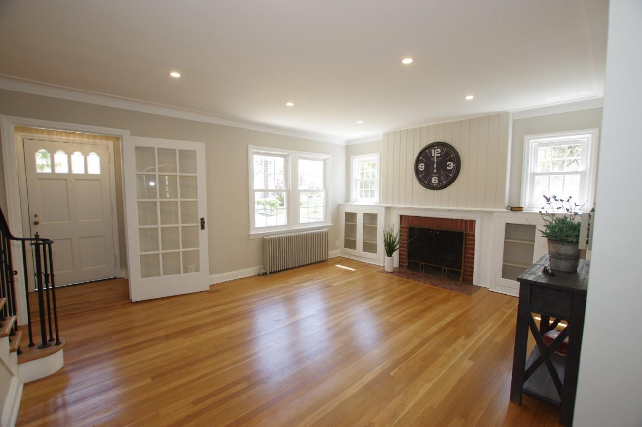 Single Family Hawthorne  Nassau County, NY 11553, MLS-854864-4