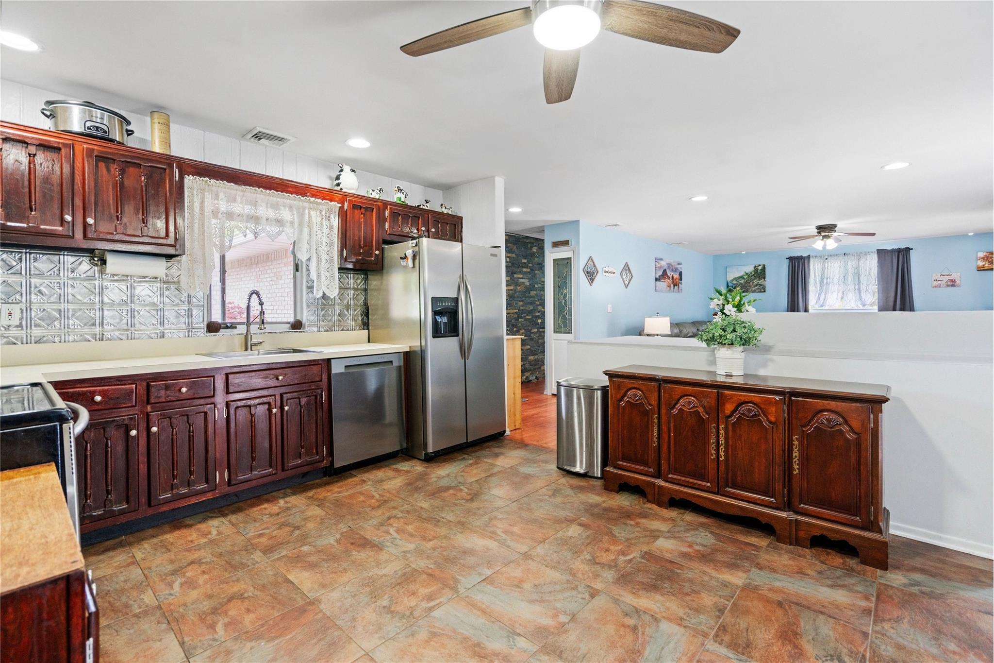 Single Family Antrim  Suffolk County, NY 11738, MLS-854868-10