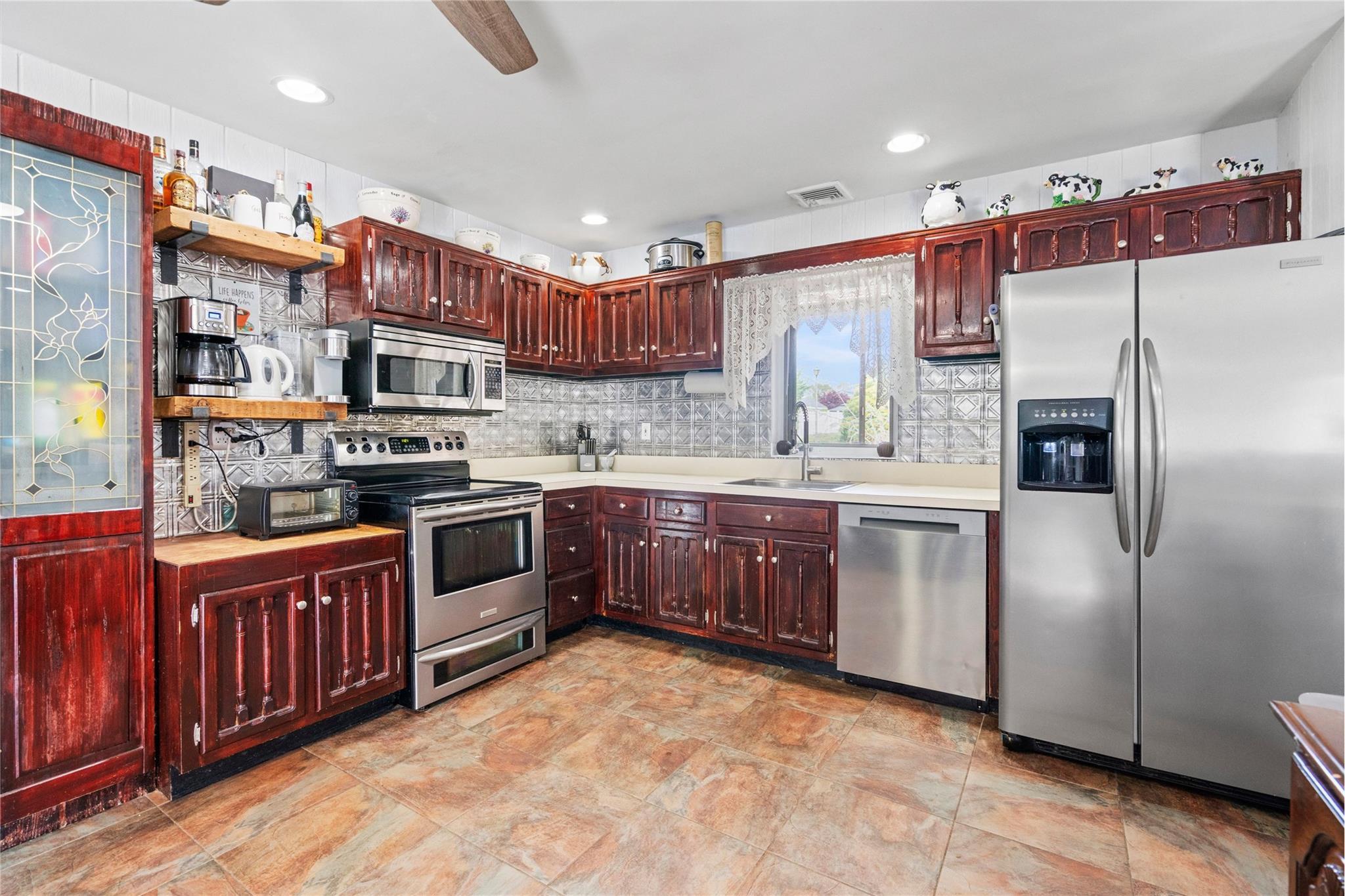 Single Family Antrim  Suffolk County, NY 11738, MLS-854868-9