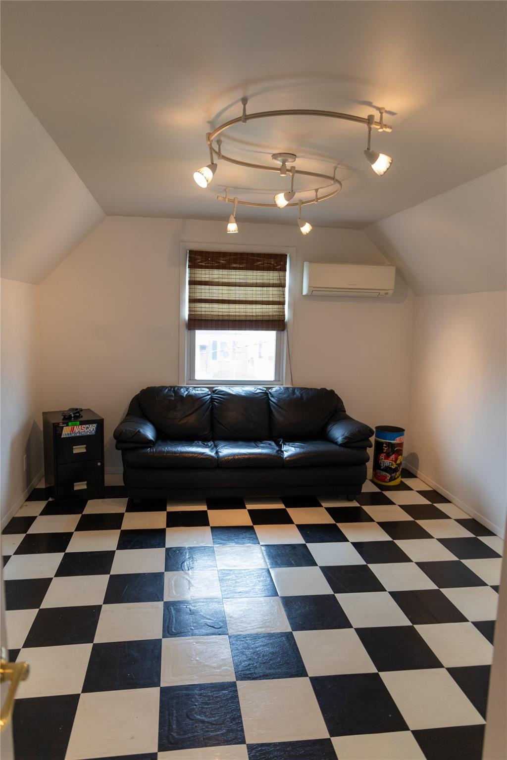 Single Family Jackson  Nassau County, NY 11501, MLS-854869-19