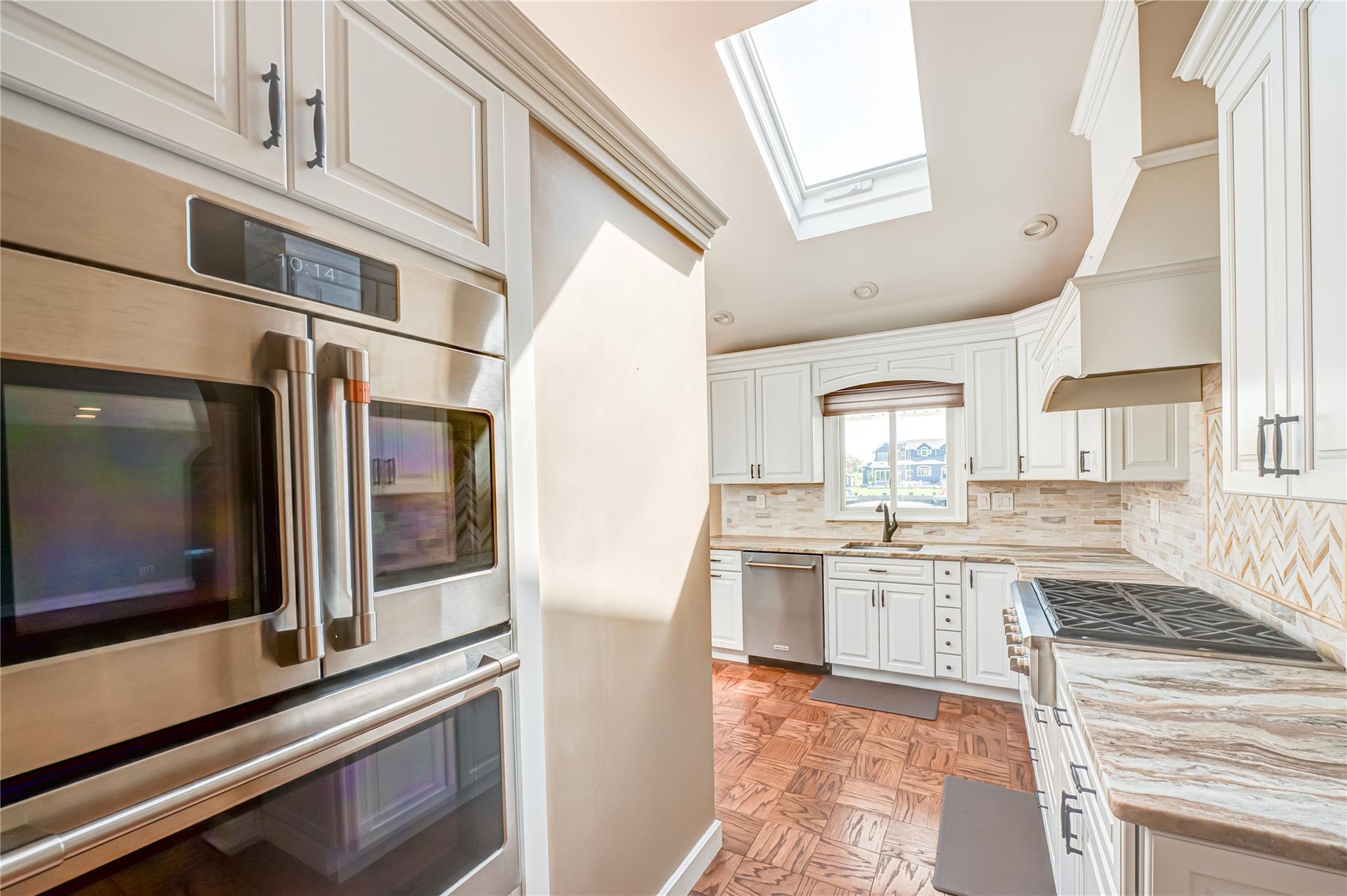 Single Family Melbury  Suffolk County, NY 11702, MLS-854874-13