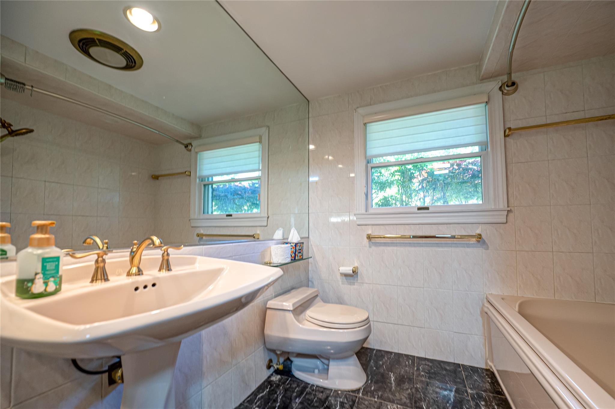 Single Family Melbury  Suffolk County, NY 11702, MLS-854874-14