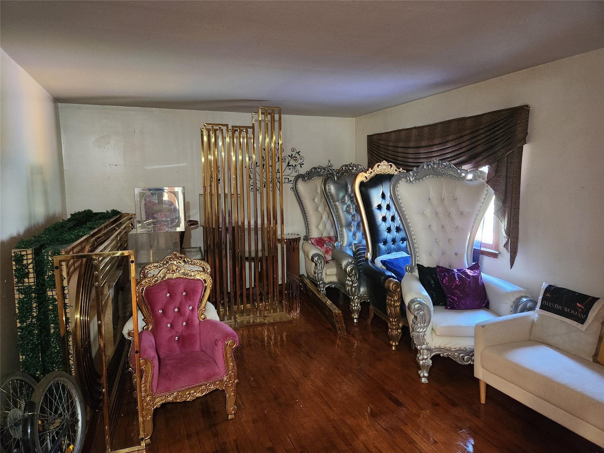 Single Family Mulford  Nassau County, NY 11550, MLS-854881-13