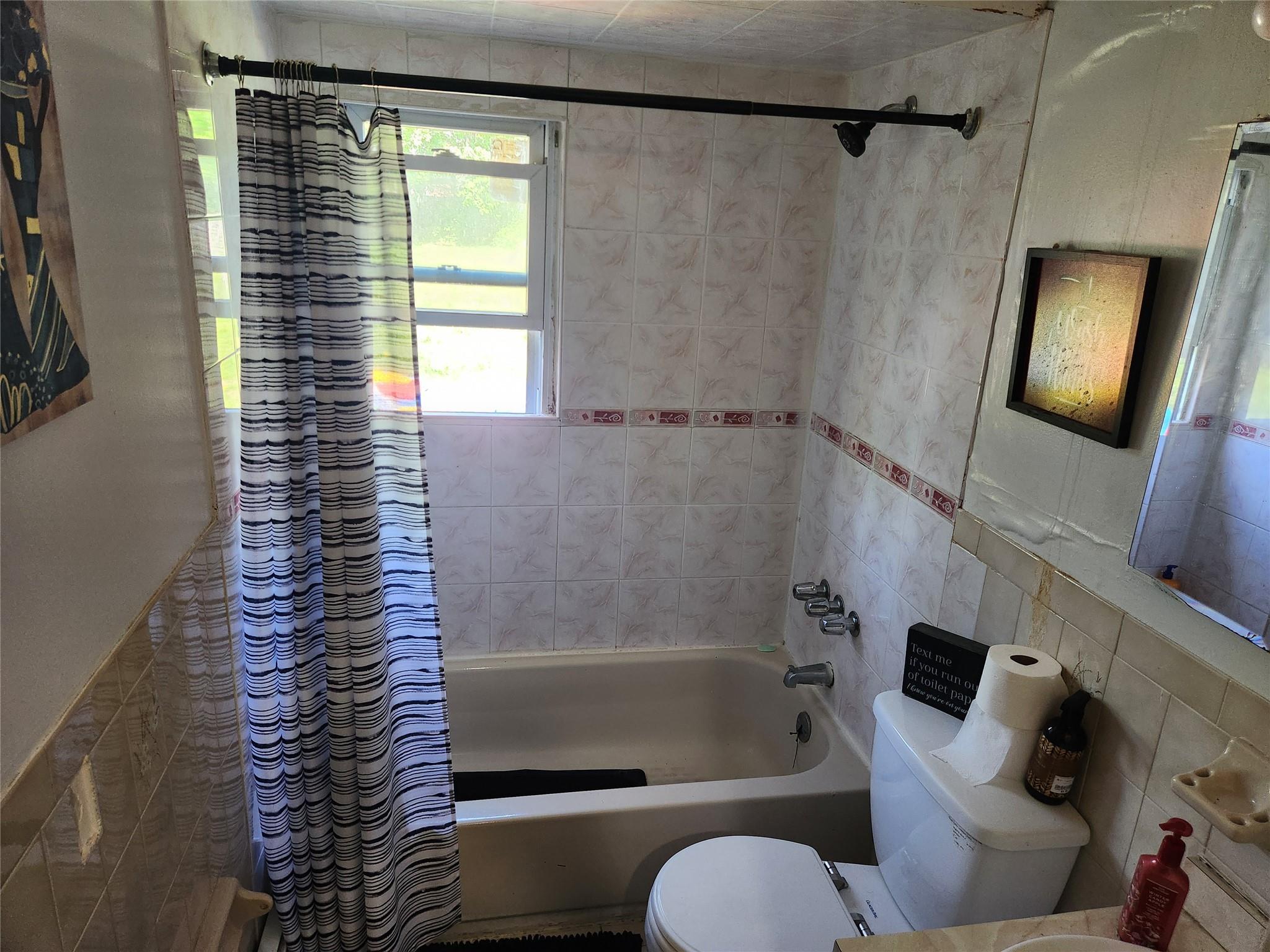 Single Family Mulford  Nassau County, NY 11550, MLS-854881-16