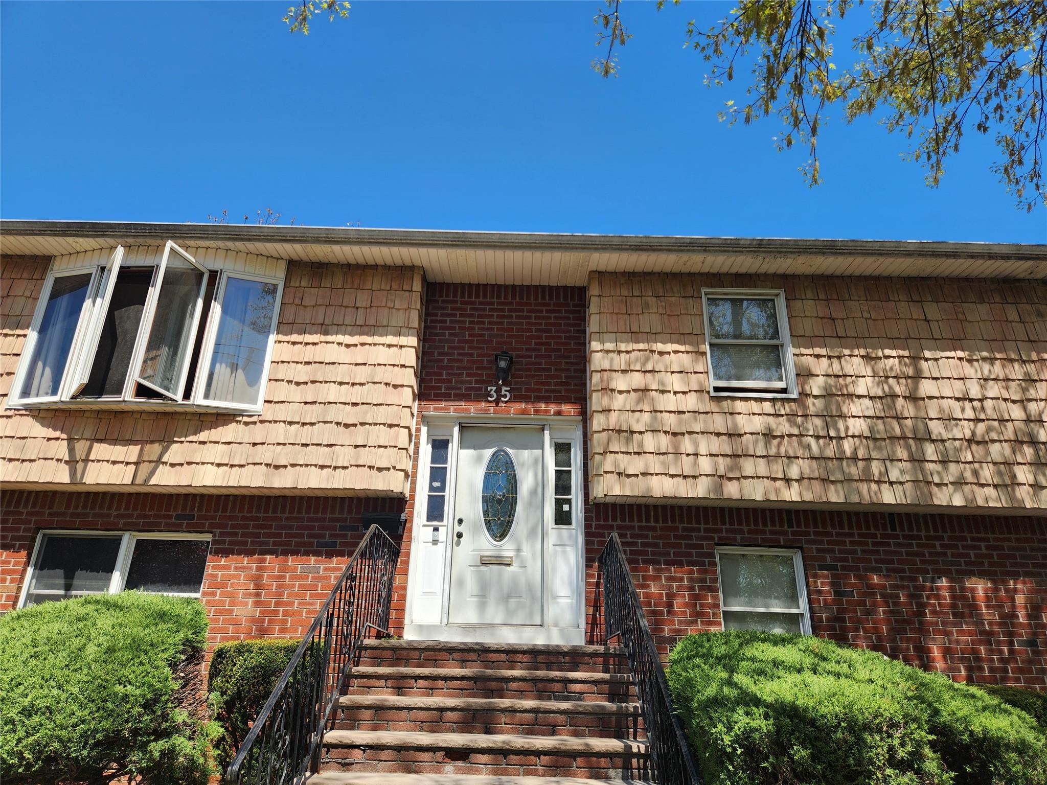 Single Family Mulford  Nassau County, NY 11550, MLS-854881-3