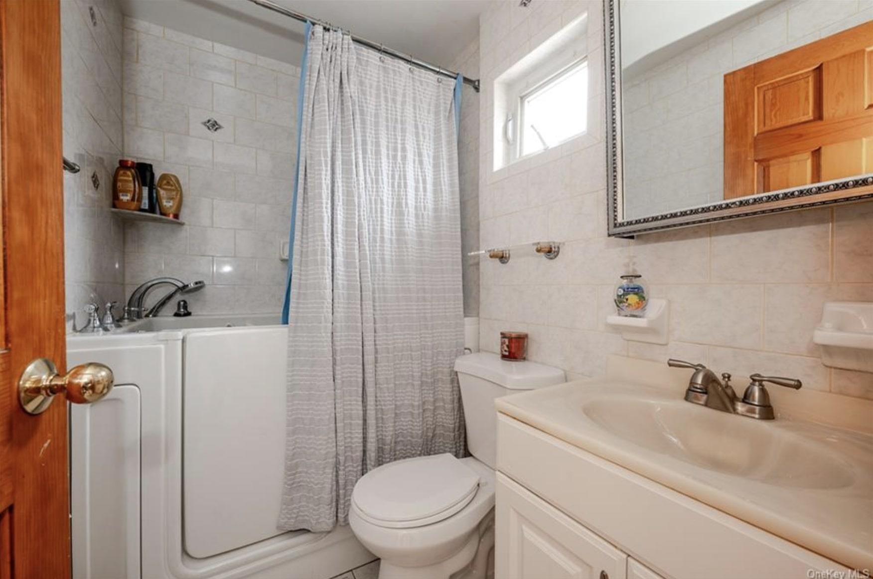 Coop Alden  Bronx, NY 10465, MLS-854889-11