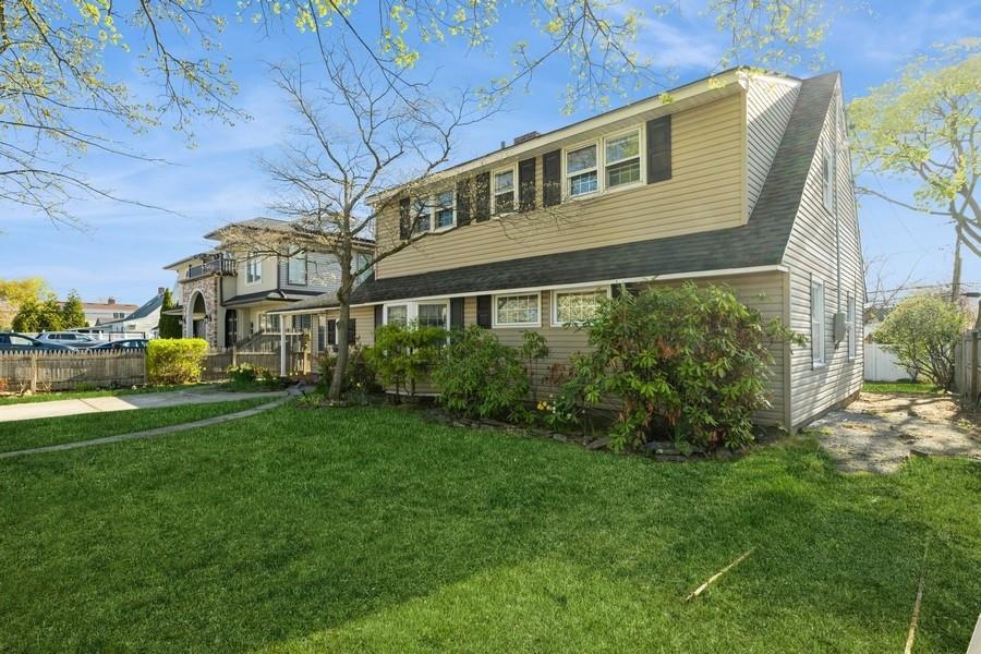 Single Family Long  Nassau County, NY 11756, MLS-854896-2