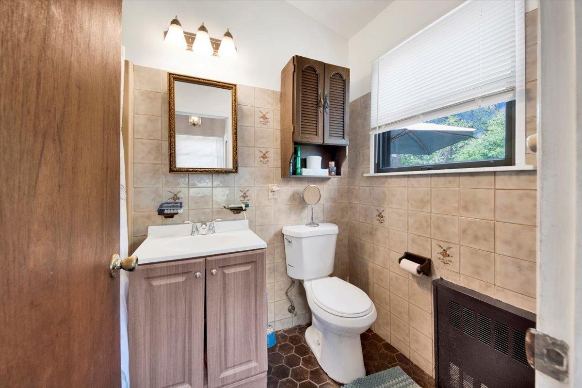 Single Family Westchester  Westchester County, NY 10707, MLS-854897-33