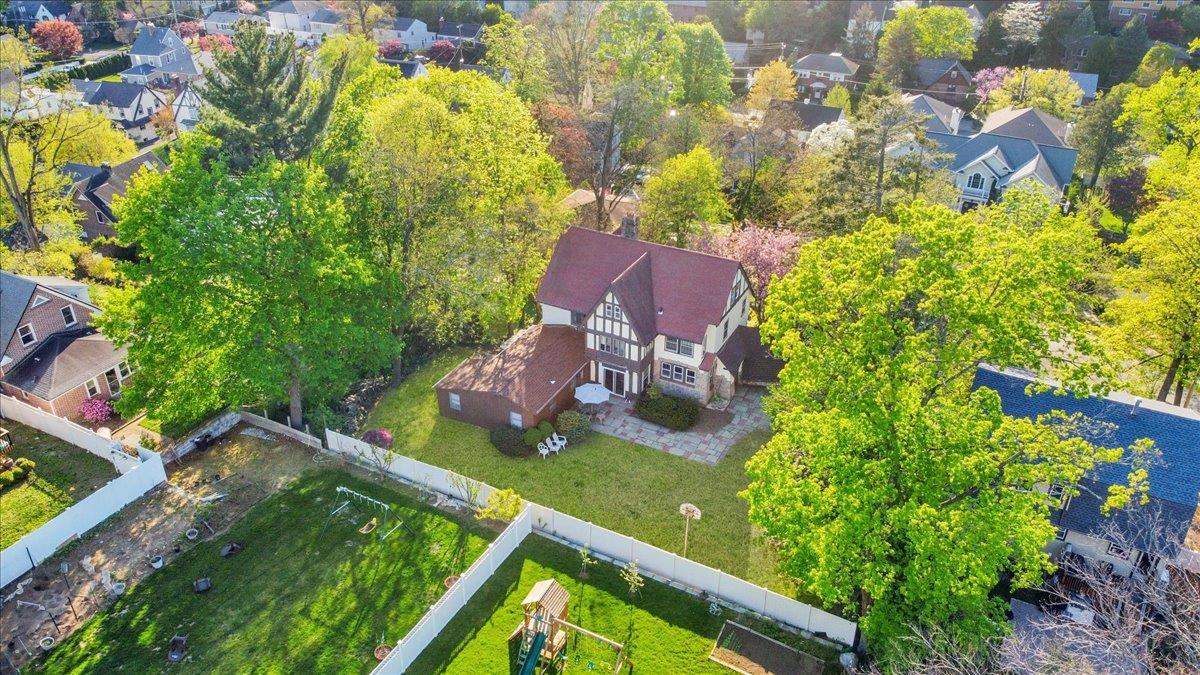 Single Family Westchester  Westchester County, NY 10707, MLS-854897-35