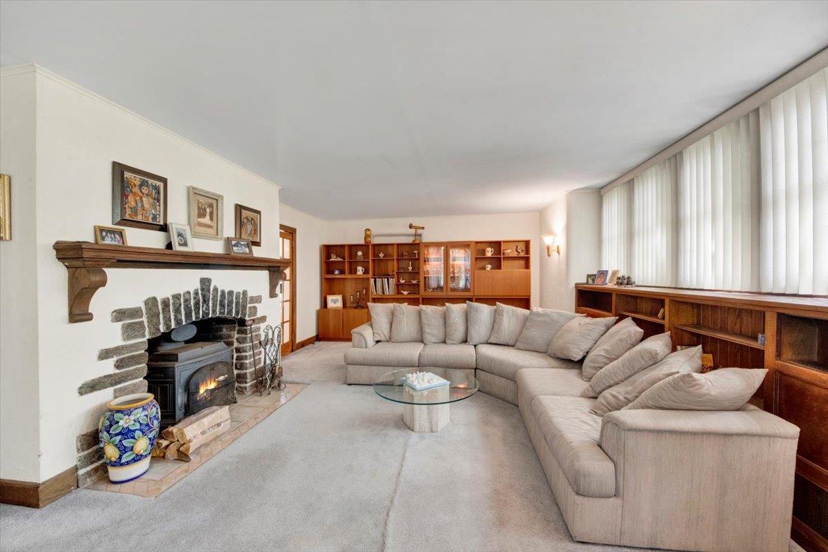 Single Family Westchester  Westchester County, NY 10707, MLS-854897-7