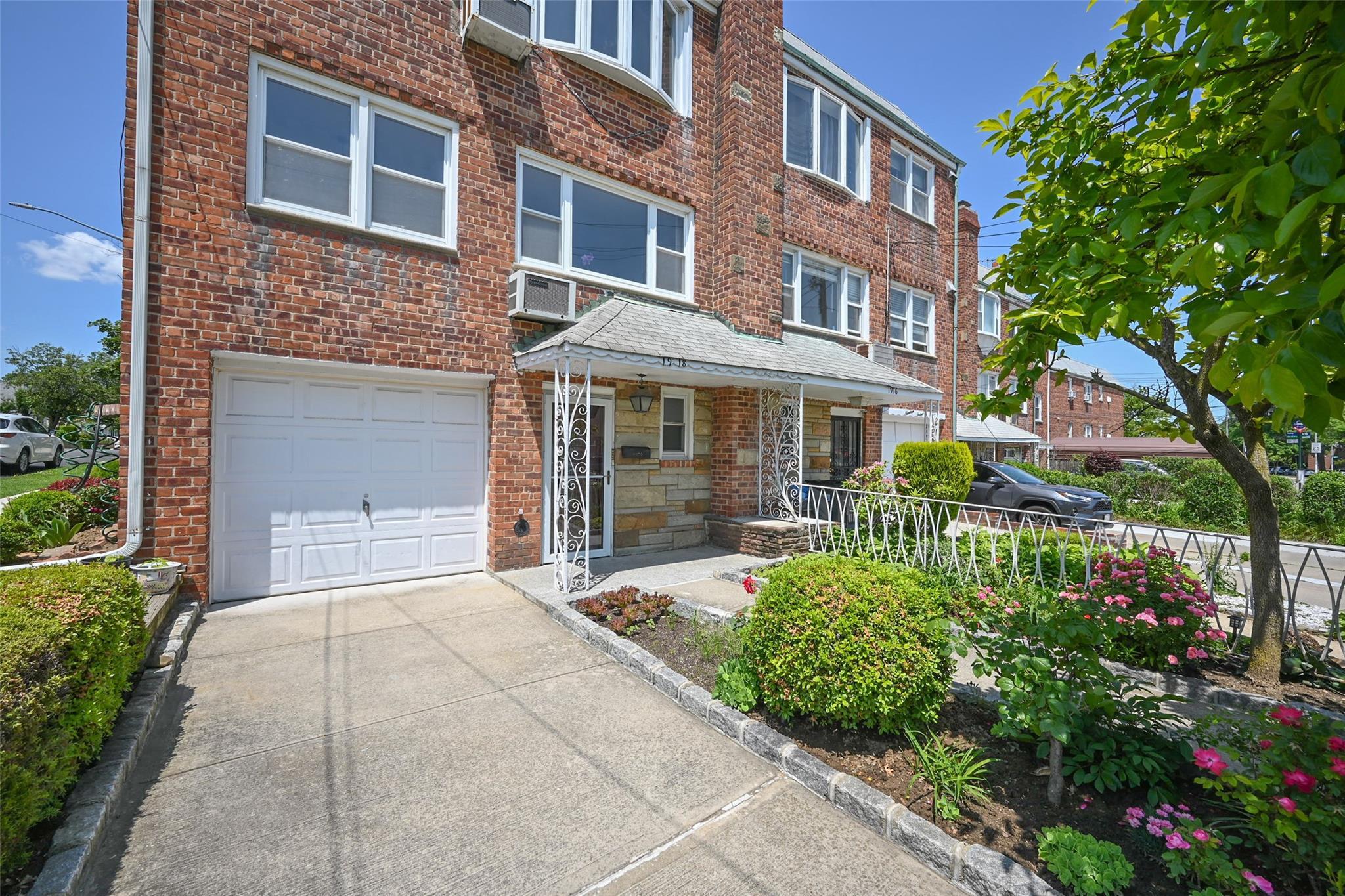 Single Family Utopia  Queens, NY 11357, MLS-854899-2