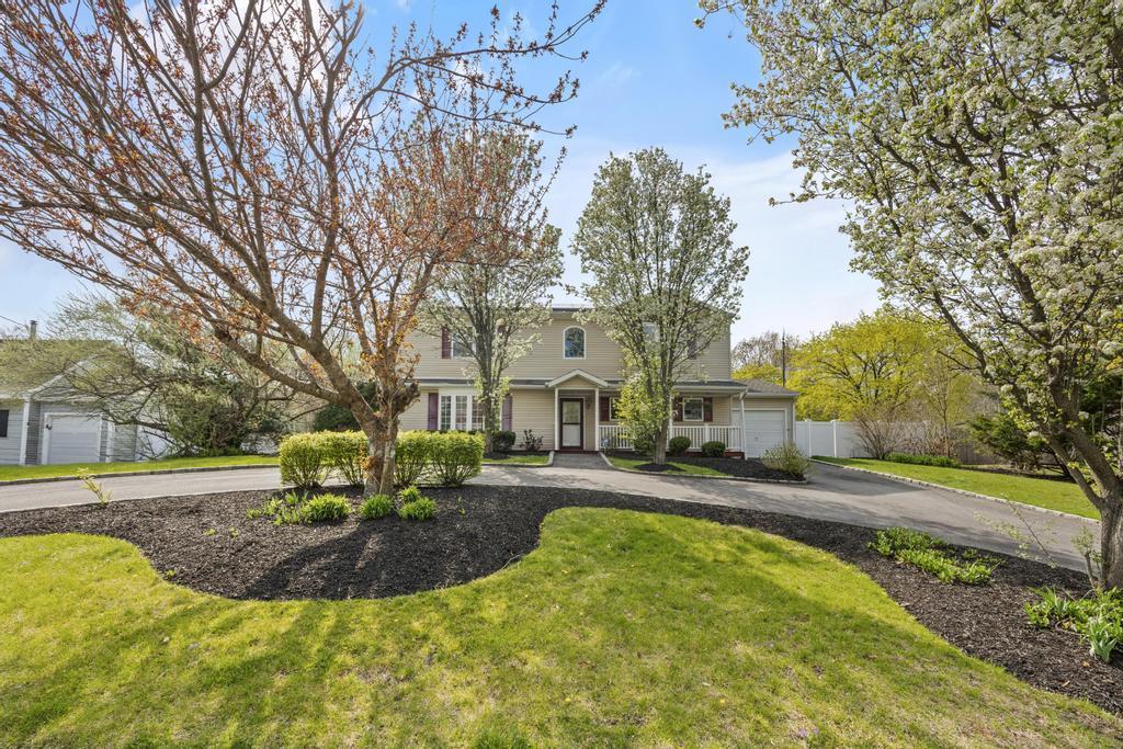 Single Family Ficus  Suffolk County, NY 11776, MLS-854901-3