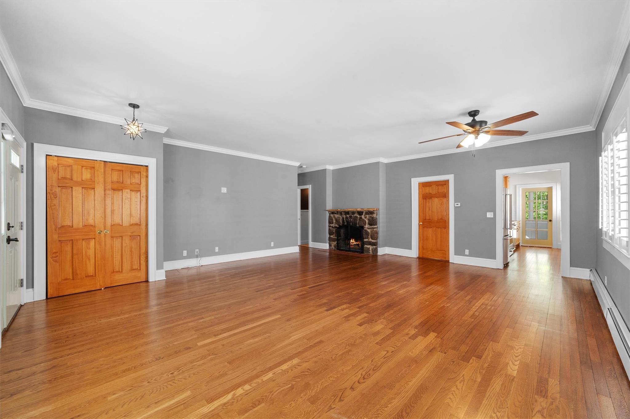 Single Family Elmore  Westchester County, NY 10520, MLS-854912-11