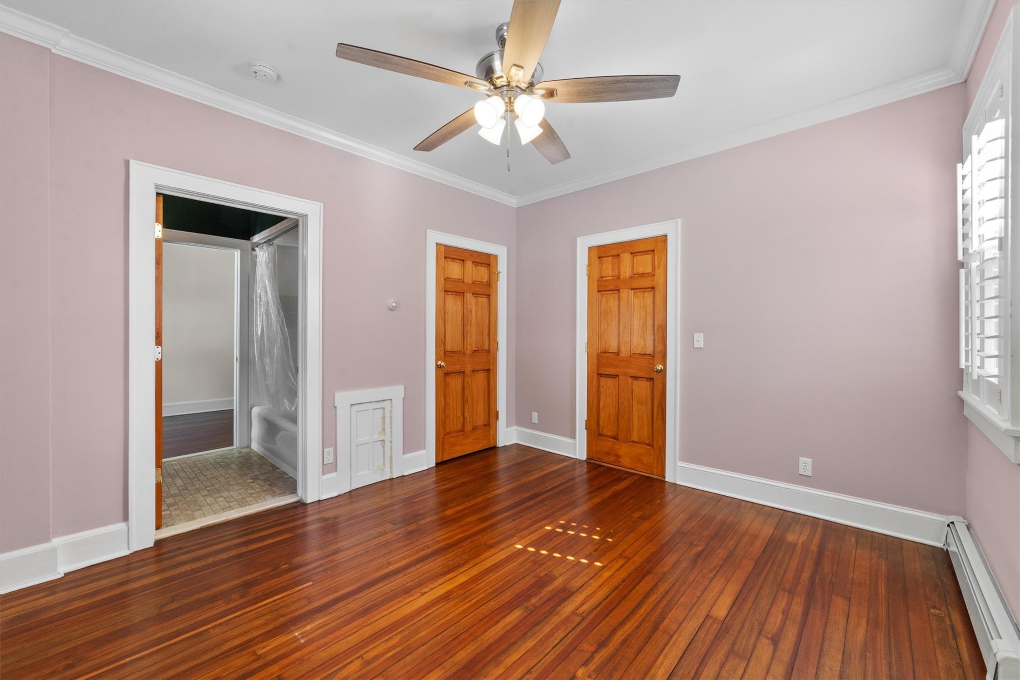 Single Family Elmore  Westchester County, NY 10520, MLS-854912-22