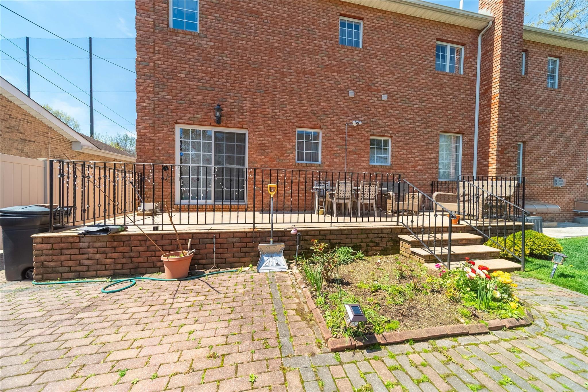 Single Family Commonwealth  Queens, NY 11362, MLS-854913-23
