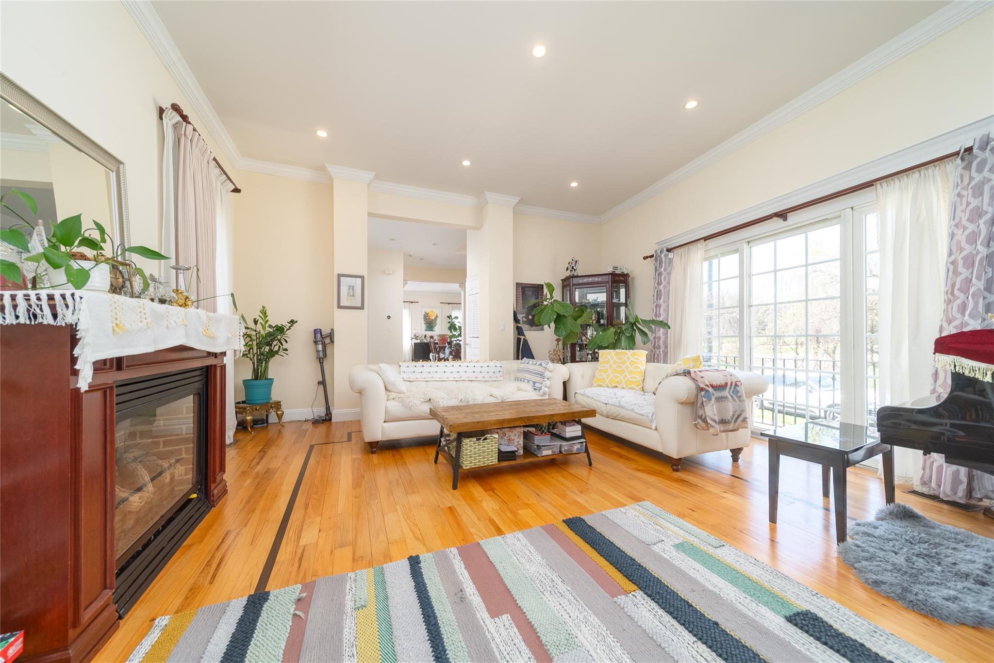 Single Family Commonwealth  Queens, NY 11362, MLS-854913-3