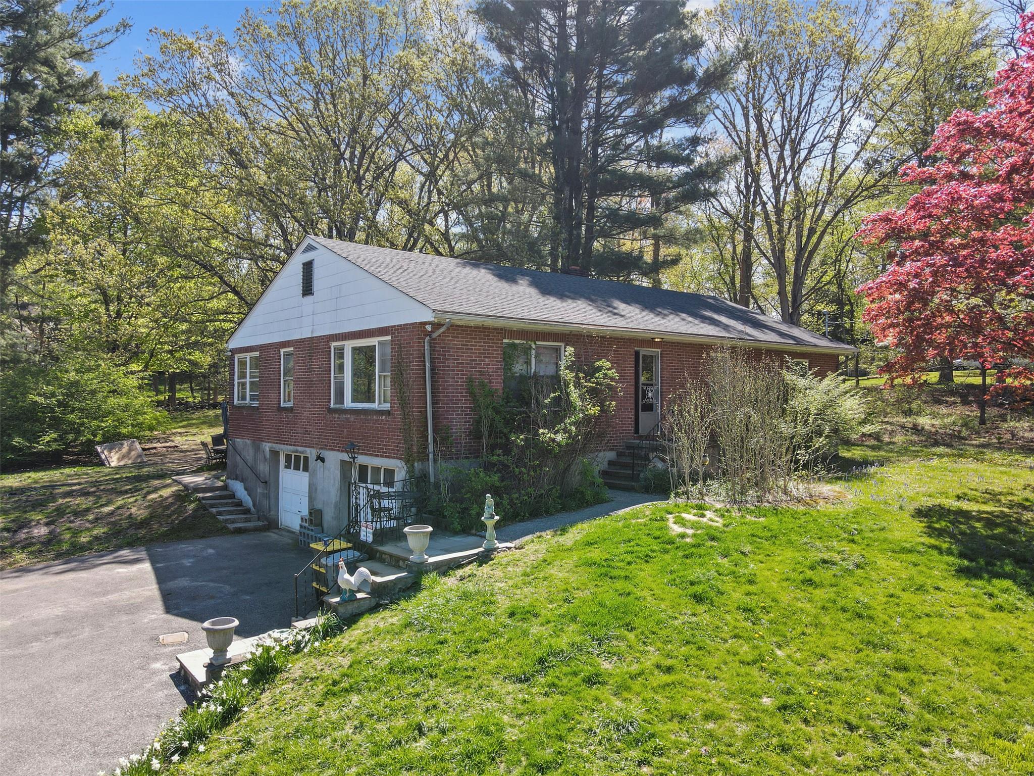 Single Family South  Westchester County, NY 10536, MLS-854915-4