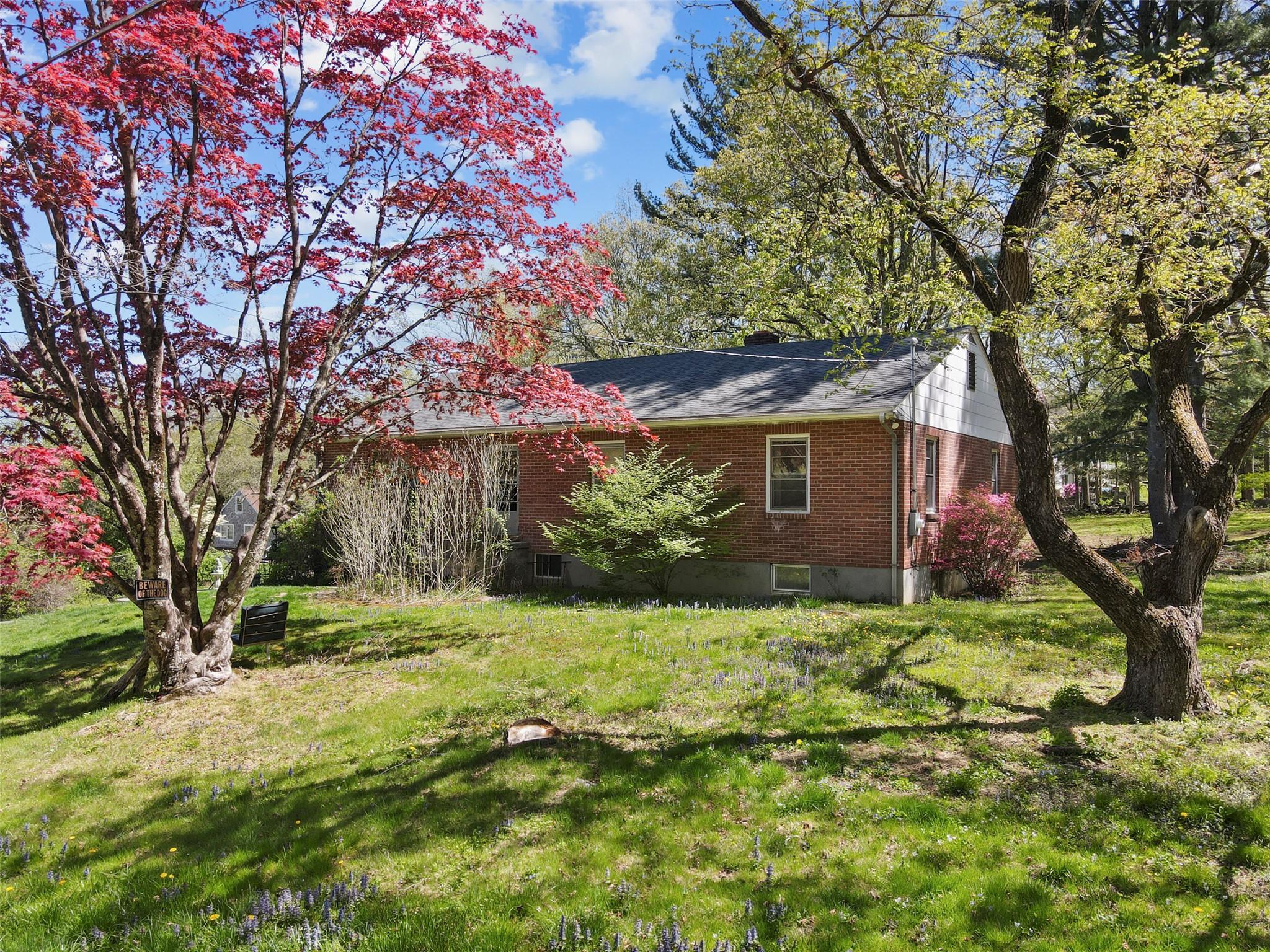 Single Family South  Westchester County, NY 10536, MLS-854915-6