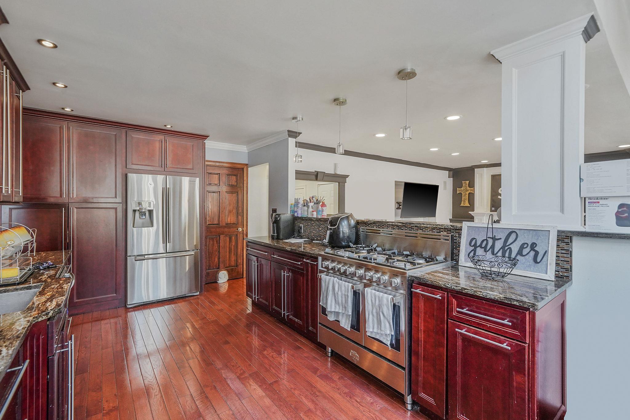 Single Family Pine  Suffolk County, NY 11778, MLS-854917-8