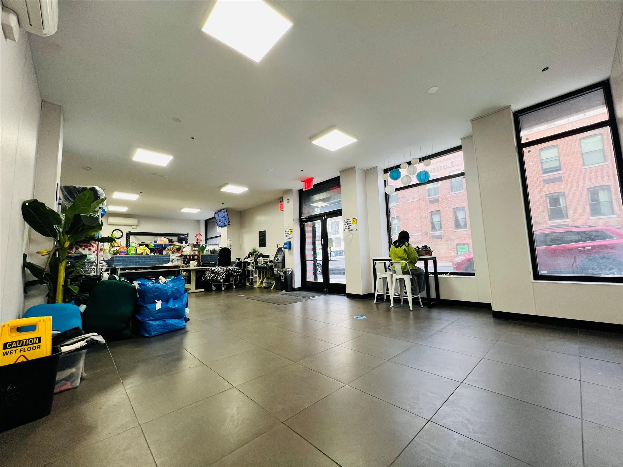 Commercial Lease Throop  Brooklyn, NY 11221, MLS-854930-4