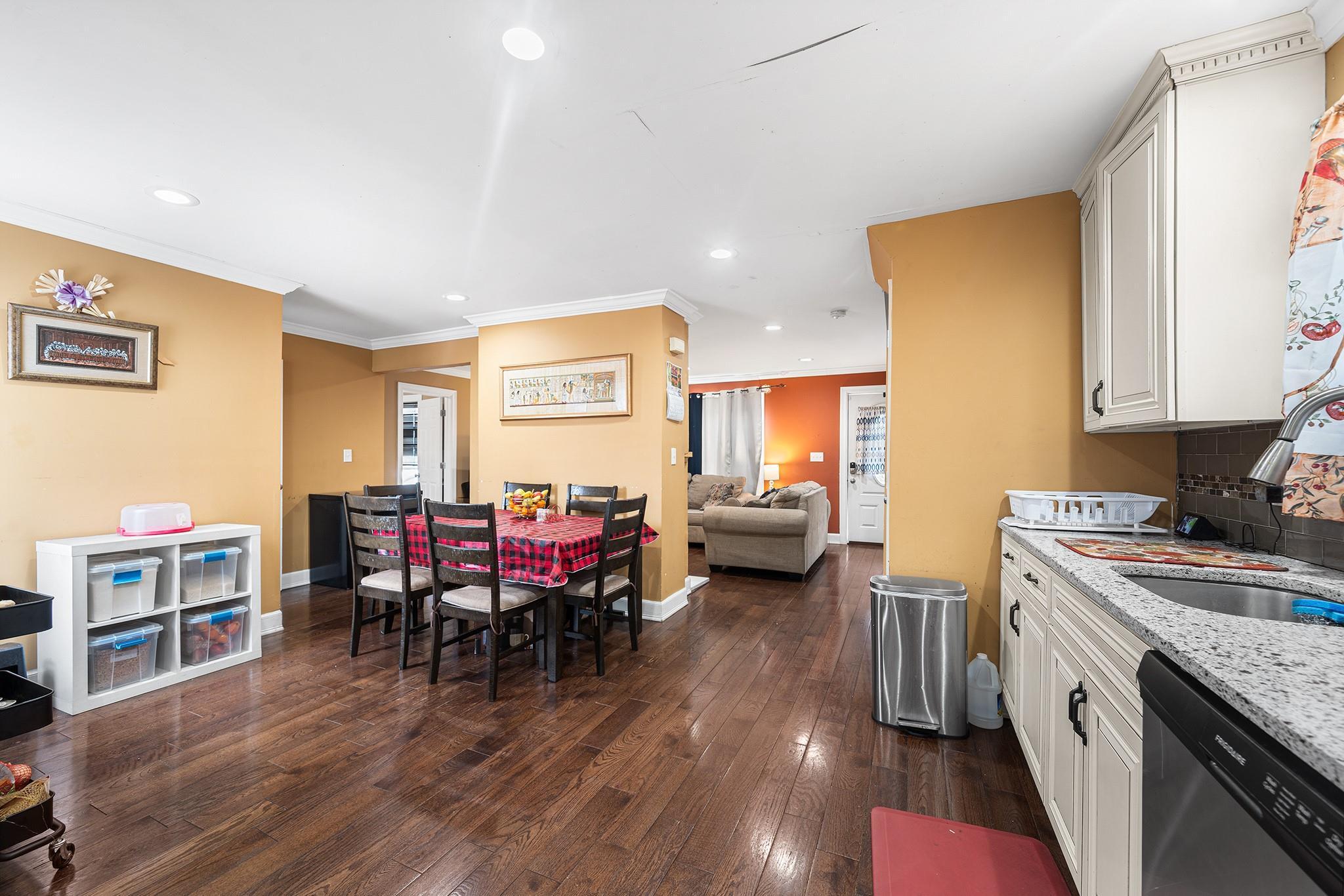 Single Family Seaman  Nassau County, NY 11520, MLS-854933-10