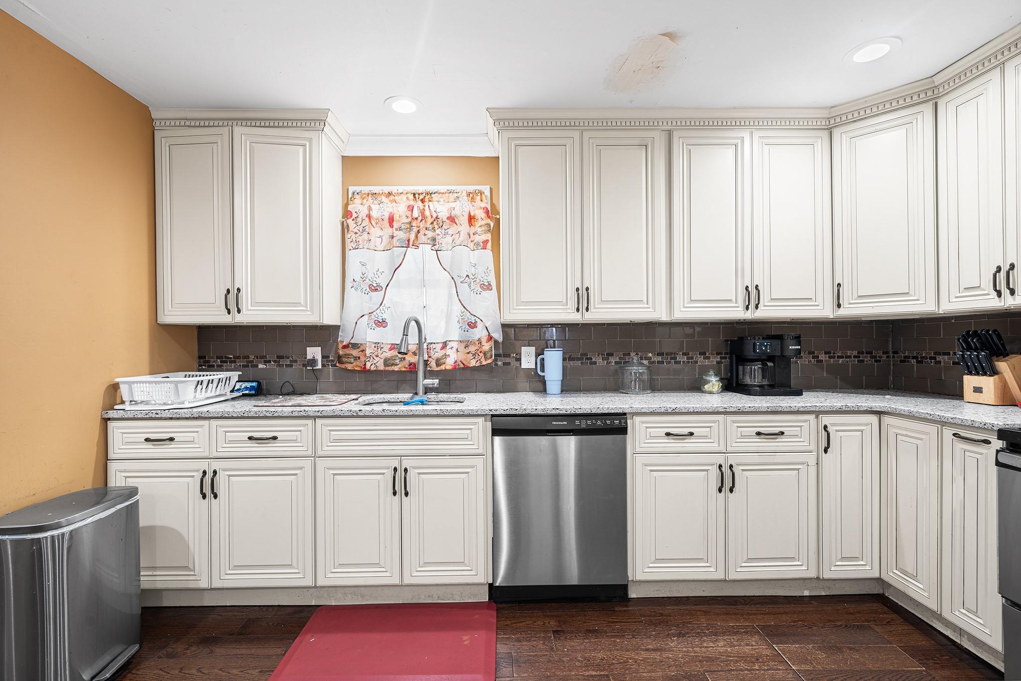 Single Family Seaman  Nassau County, NY 11520, MLS-854933-12