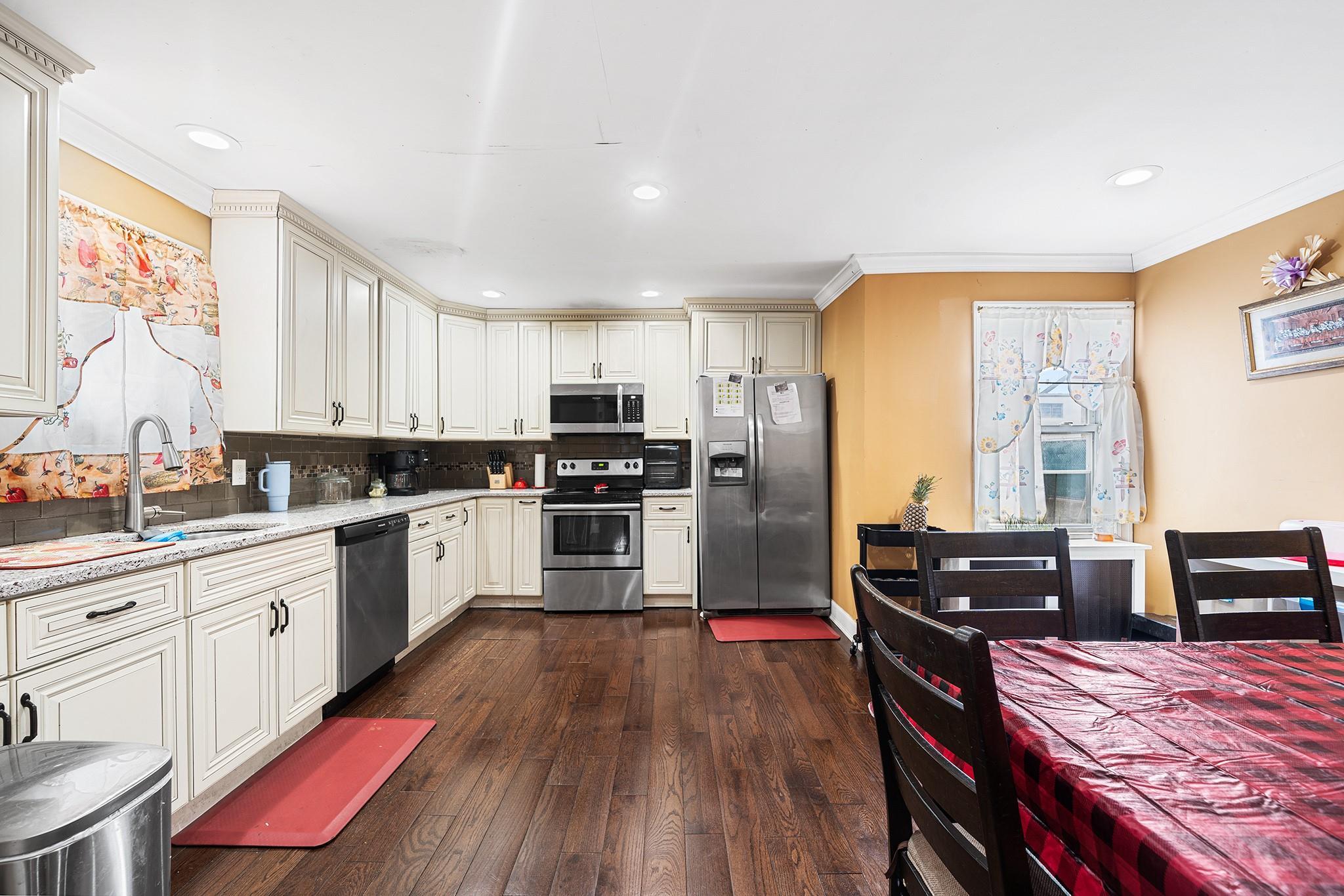 Single Family Seaman  Nassau County, NY 11520, MLS-854933-13