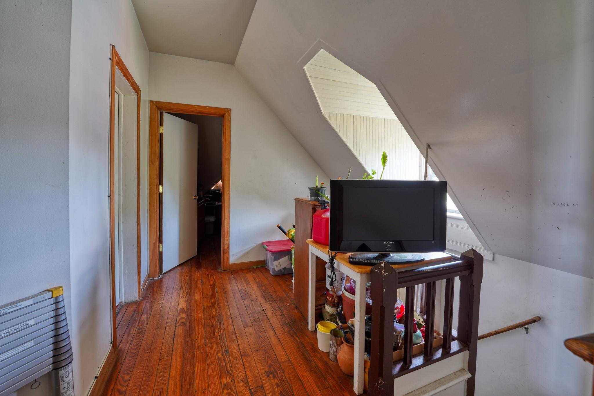 Single Family Noxon  Dutchess County, NY 12601, MLS-854948-12