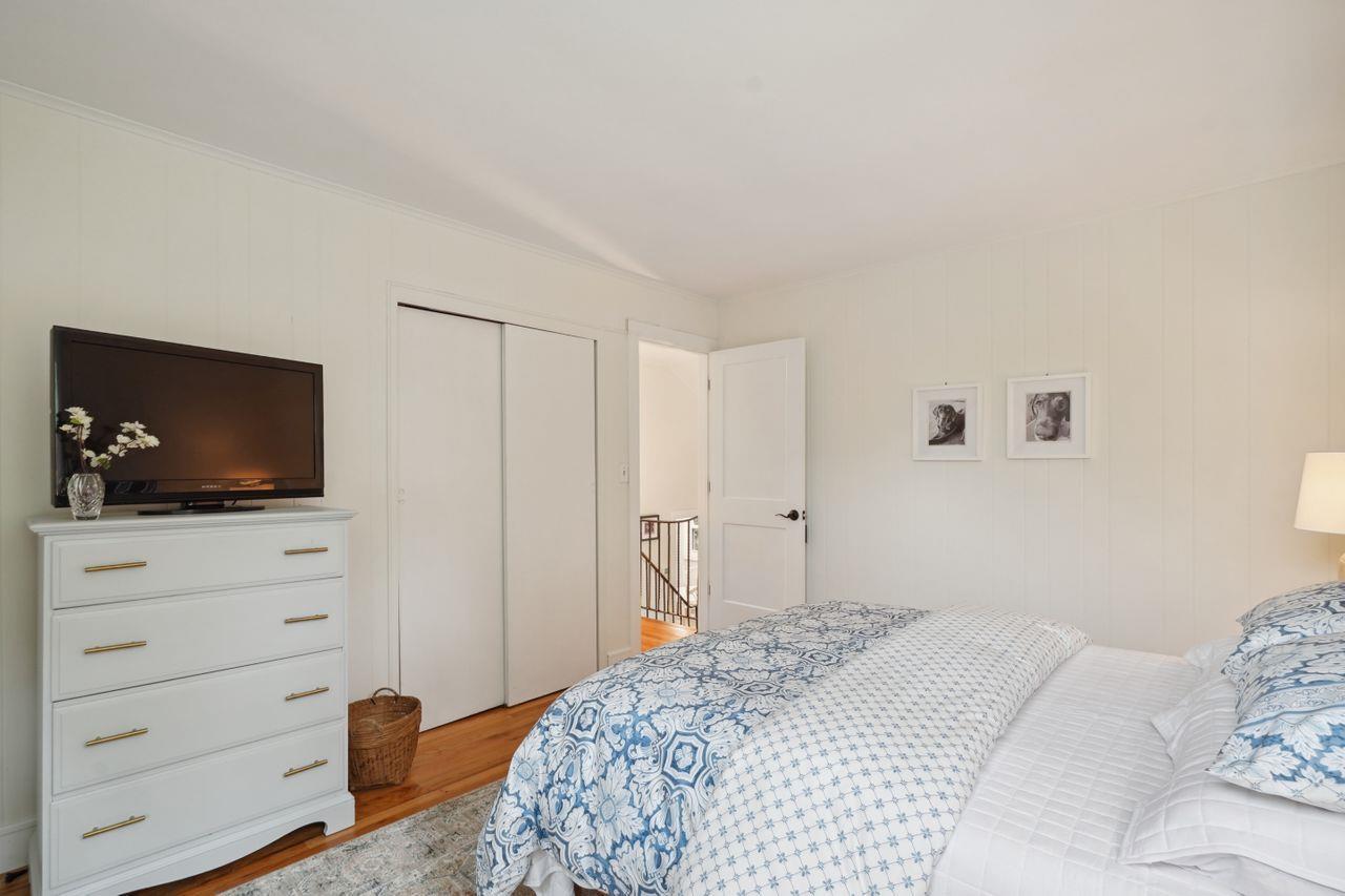 Single Family Hedge  Westchester County, NY 10598, MLS-854957-11