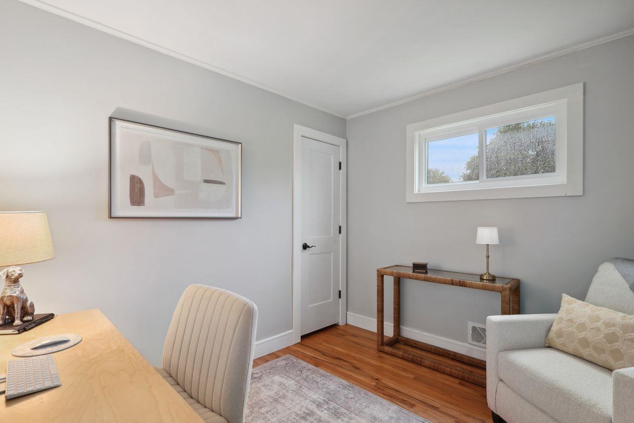 Single Family Hedge  Westchester County, NY 10598, MLS-854957-12