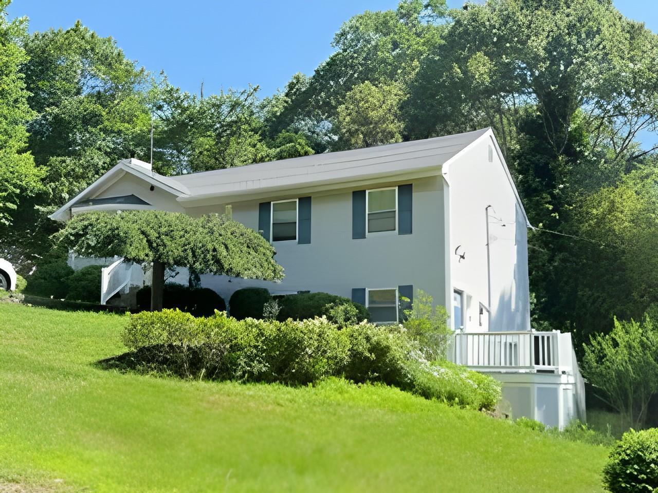 Single Family Aloma Suffolk County, NY 11778, MLS-854974-25