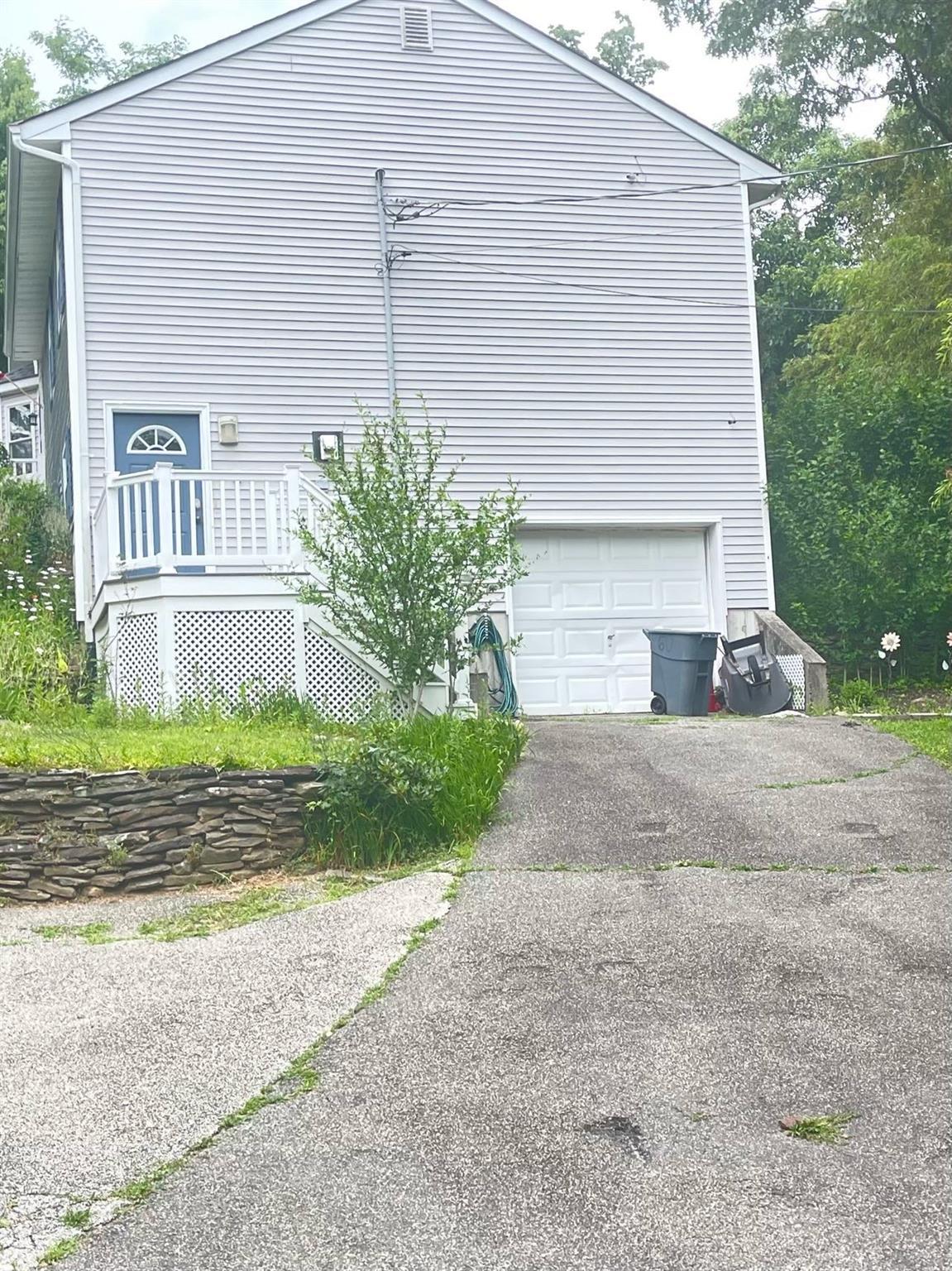 Single Family Aloma  Suffolk County, NY 11778, MLS-854974-3