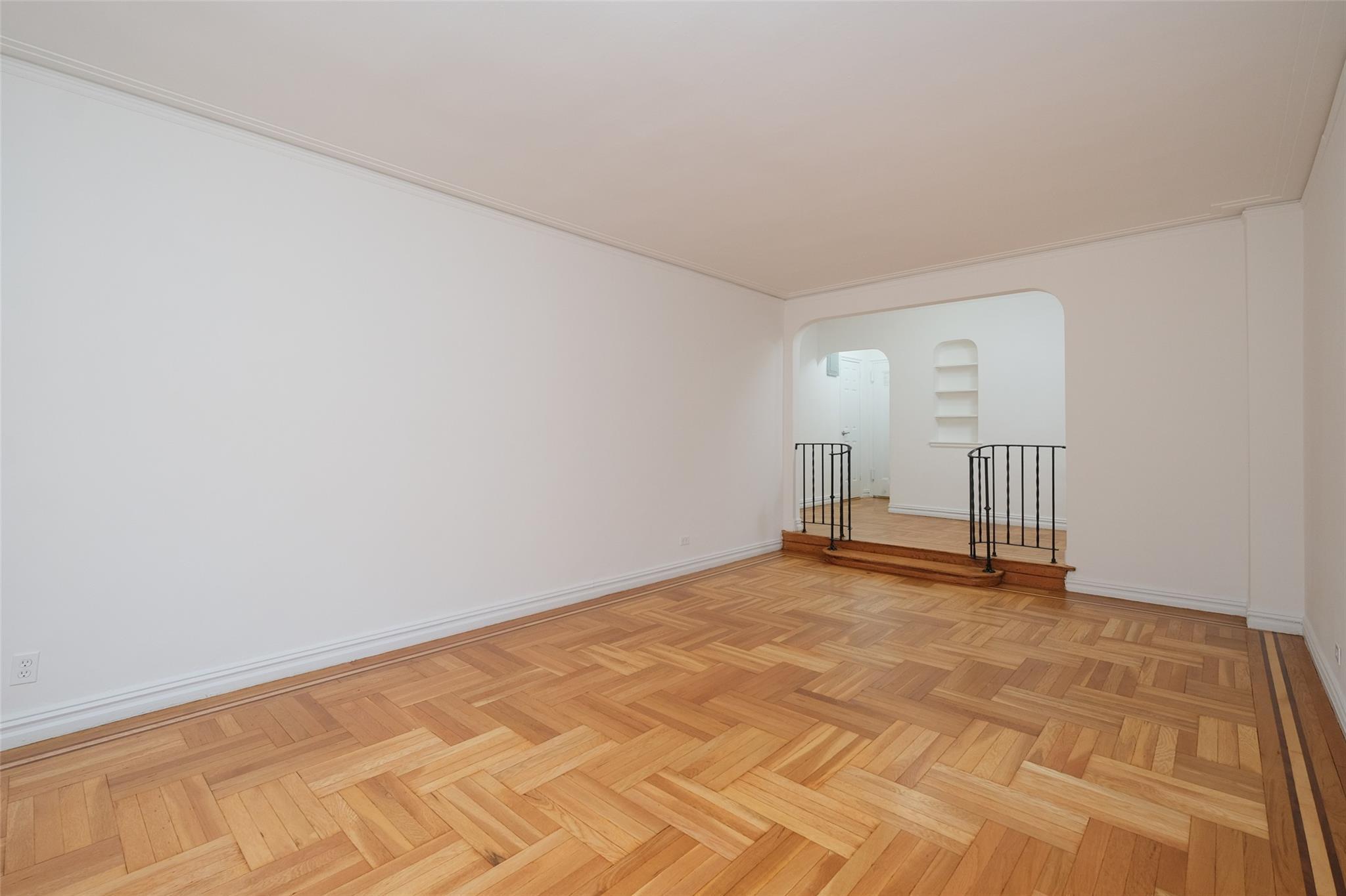 Coop Creston  Bronx, NY 10468, MLS-854998-2