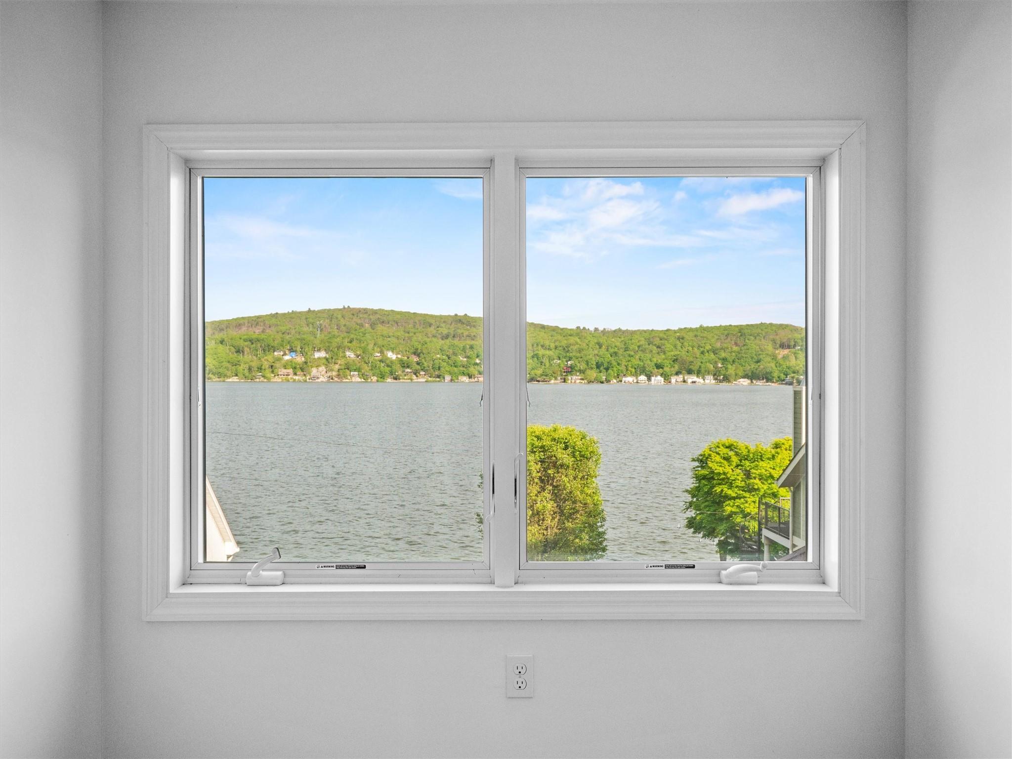 Single Family Lake Shore  Orange County, NY 10925, MLS-855010-10