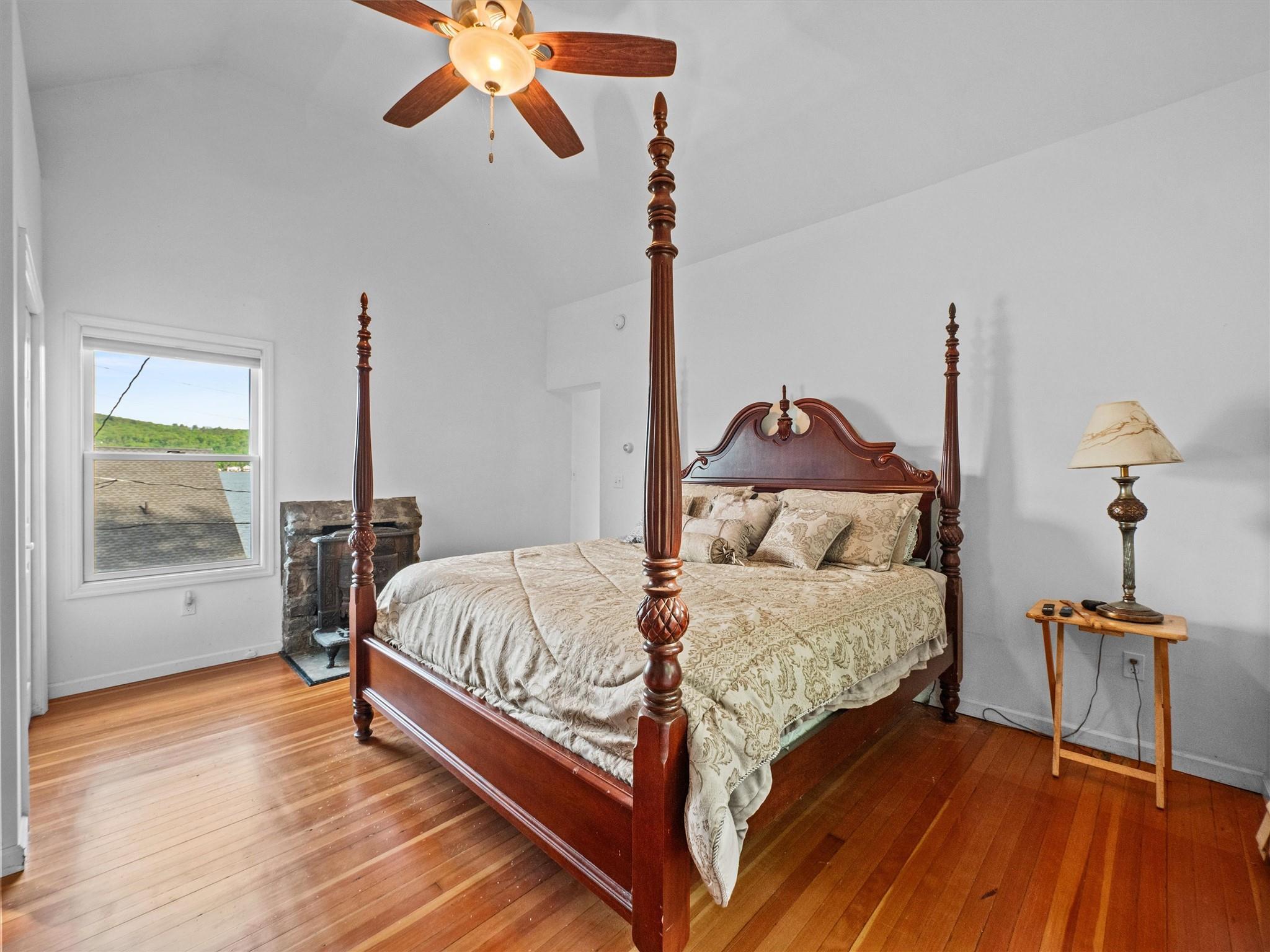 Single Family Lake Shore  Orange County, NY 10925, MLS-855010-13