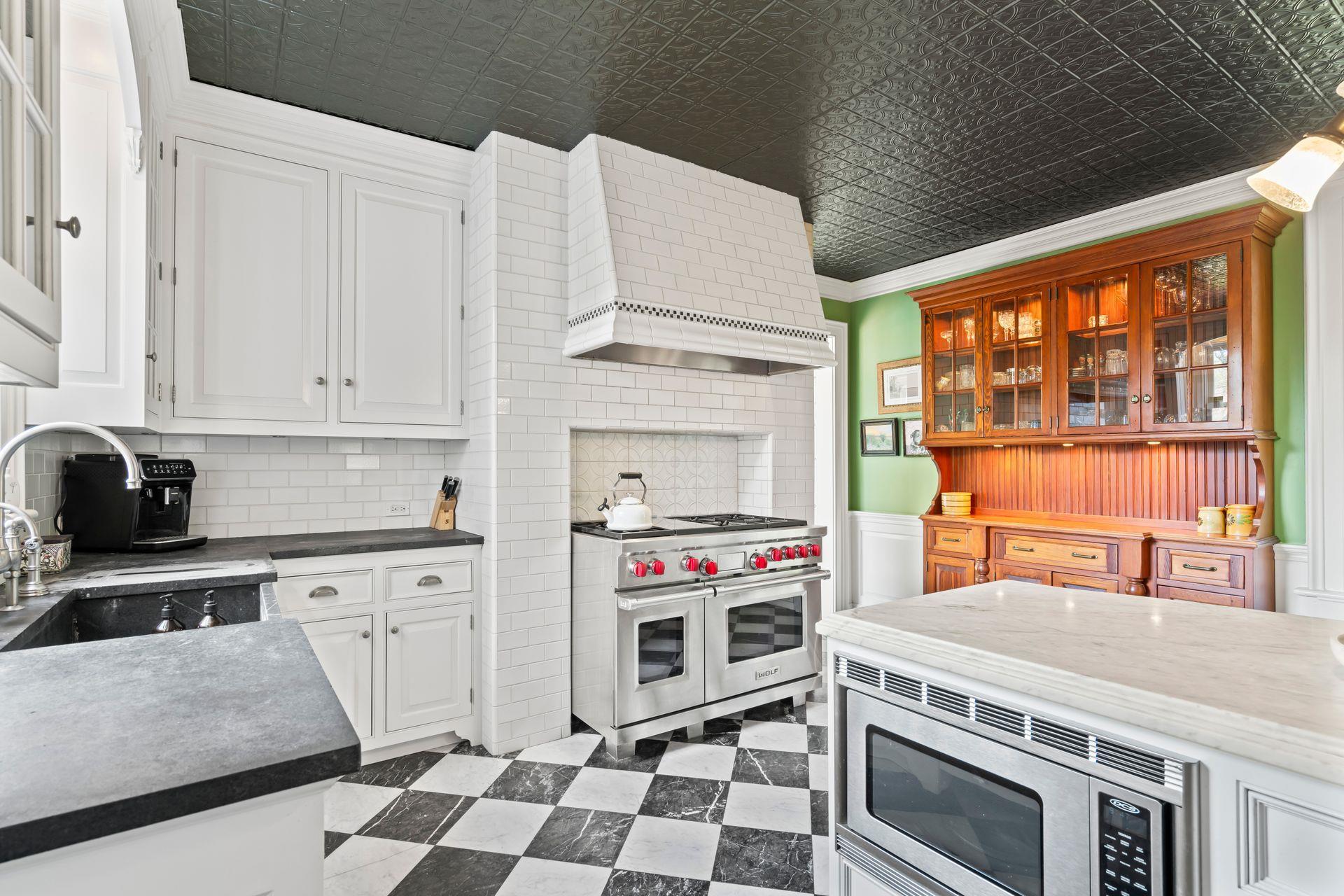 Single Family Neck  Suffolk County, NY 11743, MLS-855017-16