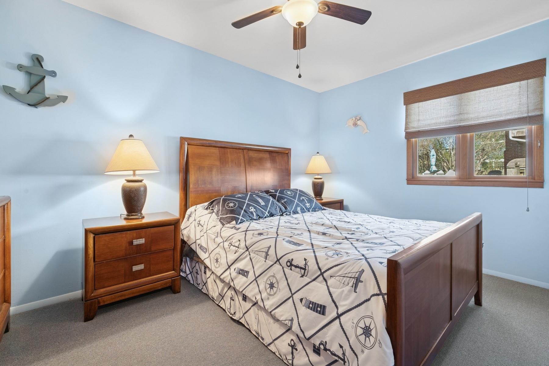 Single Family Hoppin  Suffolk County, NY 11954, MLS-855021-27